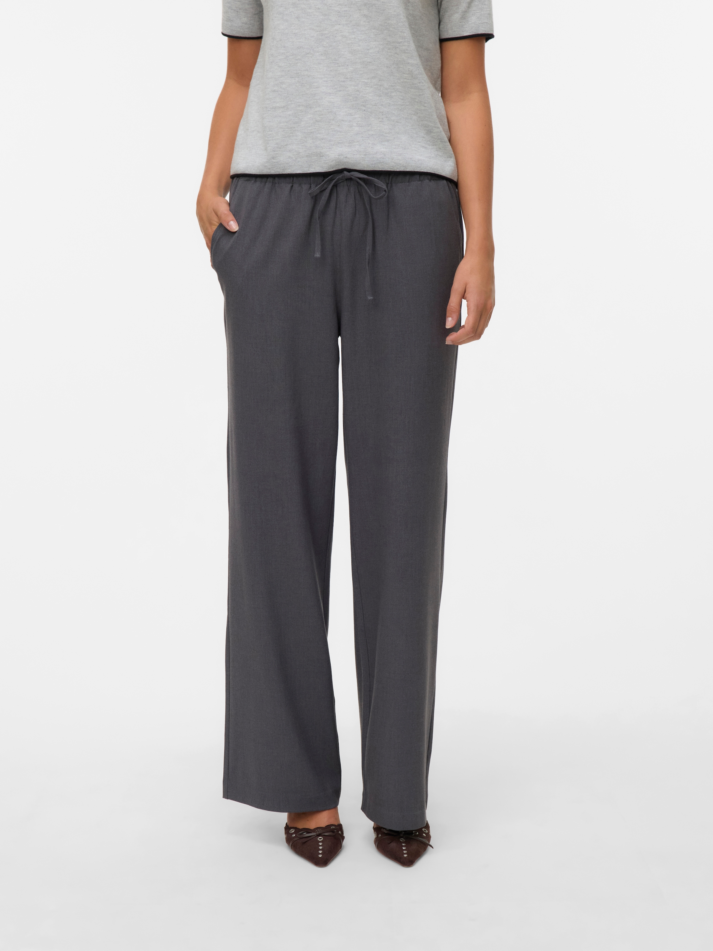 Vero Moda Schlupfhose "VMMILLY LW WIDE STRING PANT NOOS", Sommerhose günstig online kaufen