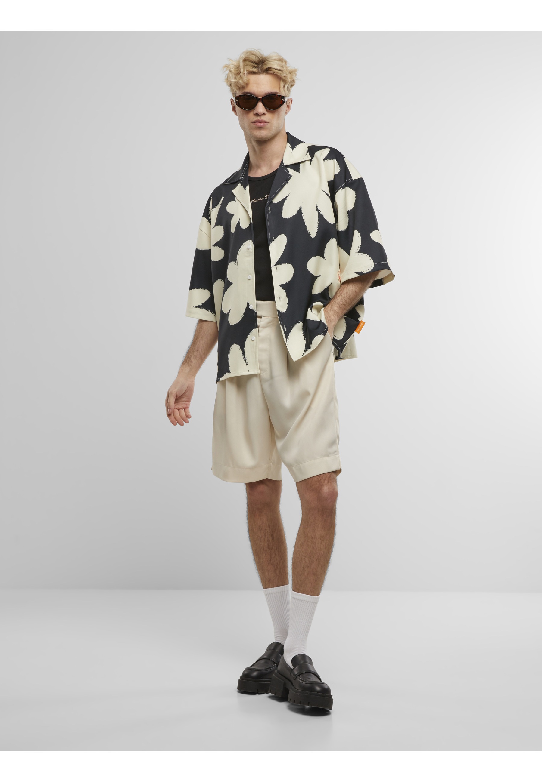 Another Cotton Lab Chinoshorts »Another Cotton Lab Double Pleated Shorts«
