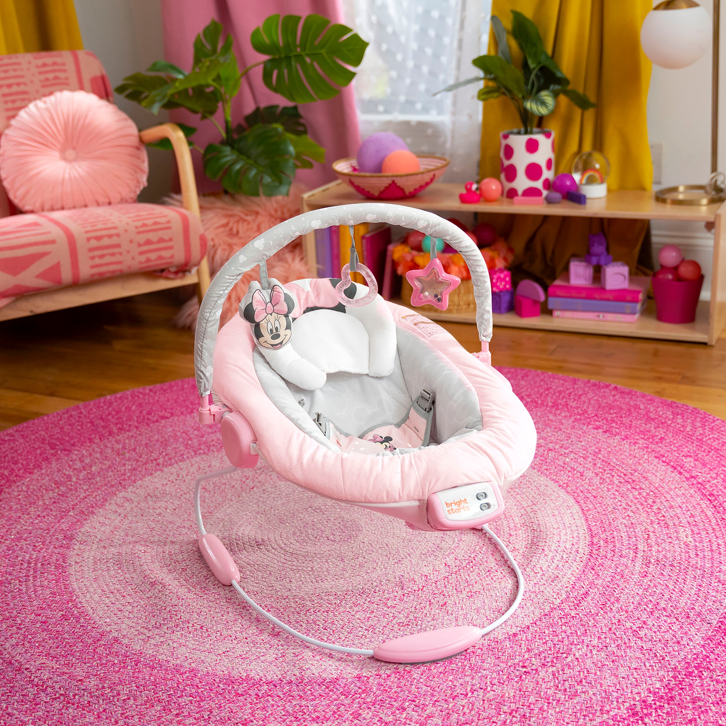 Bright Starts Babywippe "Minnie Mouse Rosy Skies ™ Comfy Bouncer" bis 9 kg günstig online kaufen