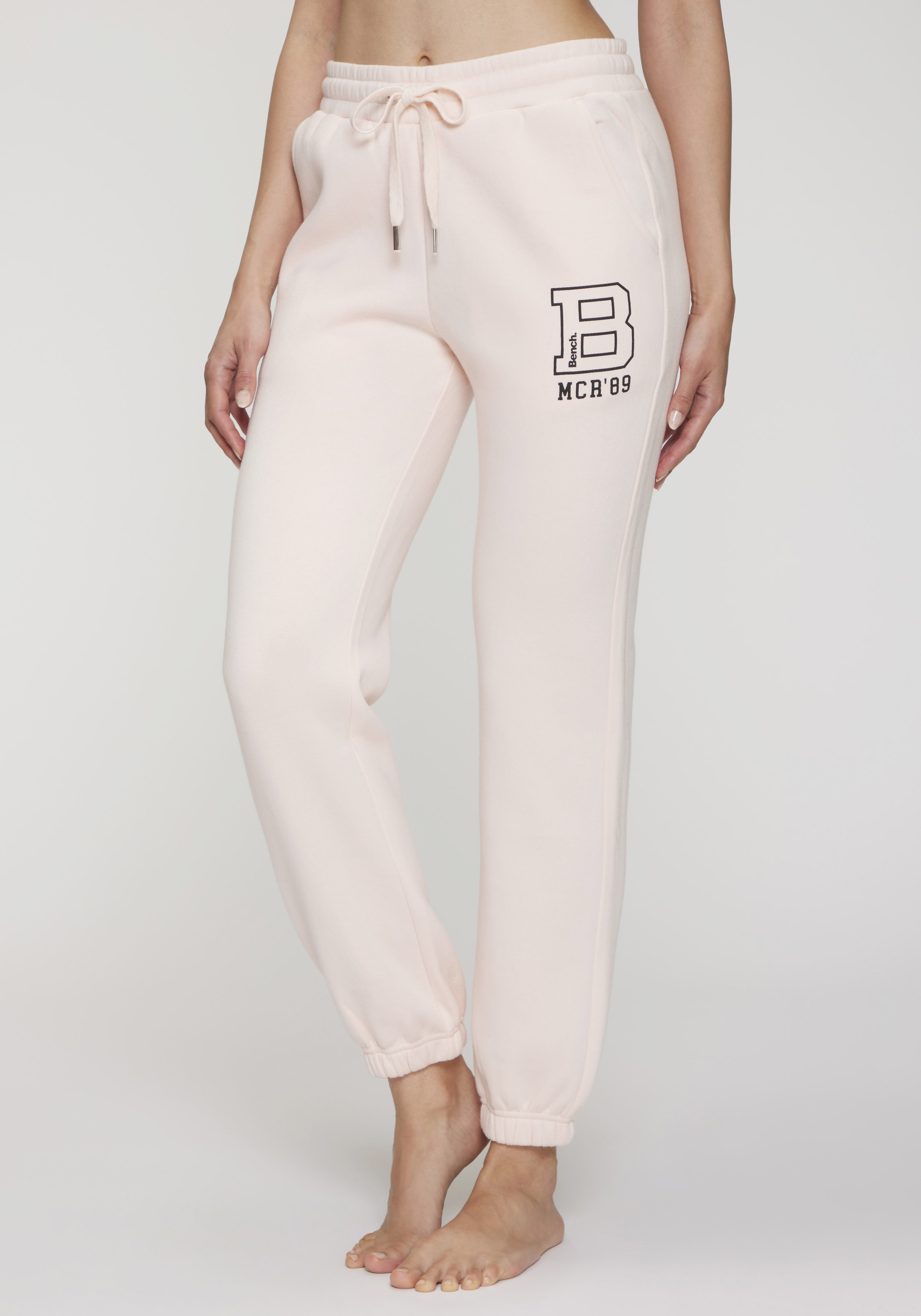 Bench. Loungewear Jogginghose mit seitlichen Taschen und Logoprint, Loungewear