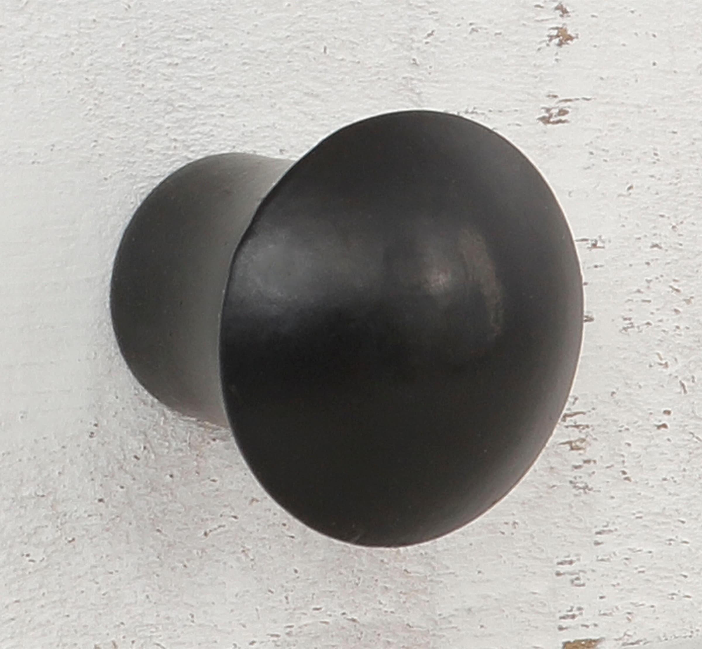 Home affaire Lowboard »Freya«, Kommode mit 2 Klappen, Metallgriffen, aus Massivholz, Breite 140 cm