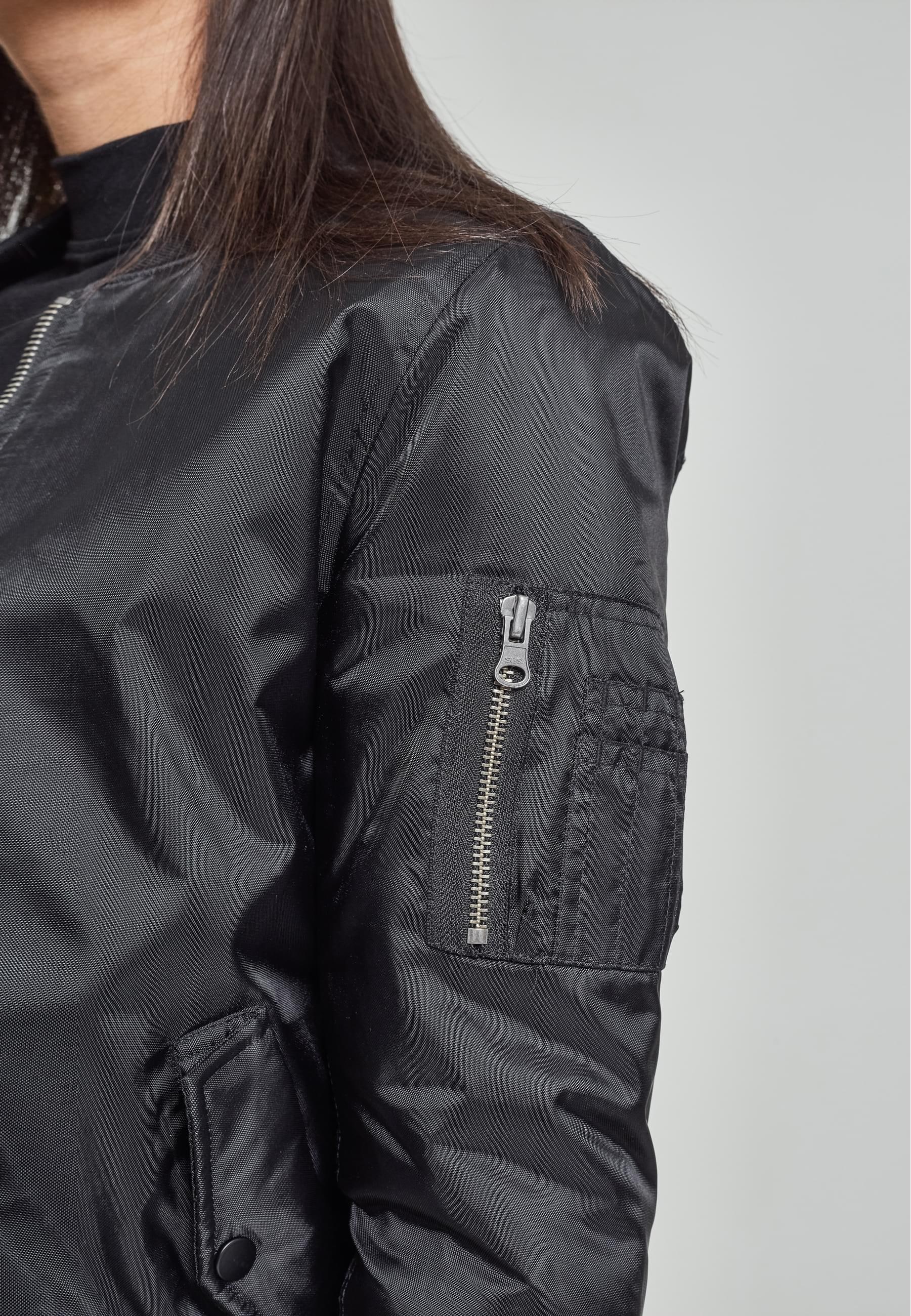 URBAN CLASSICS Allwetterjacke »Urban Classics Damen Ladies Basic Bomber Jacket«, (1 St.), ohne Kapuze