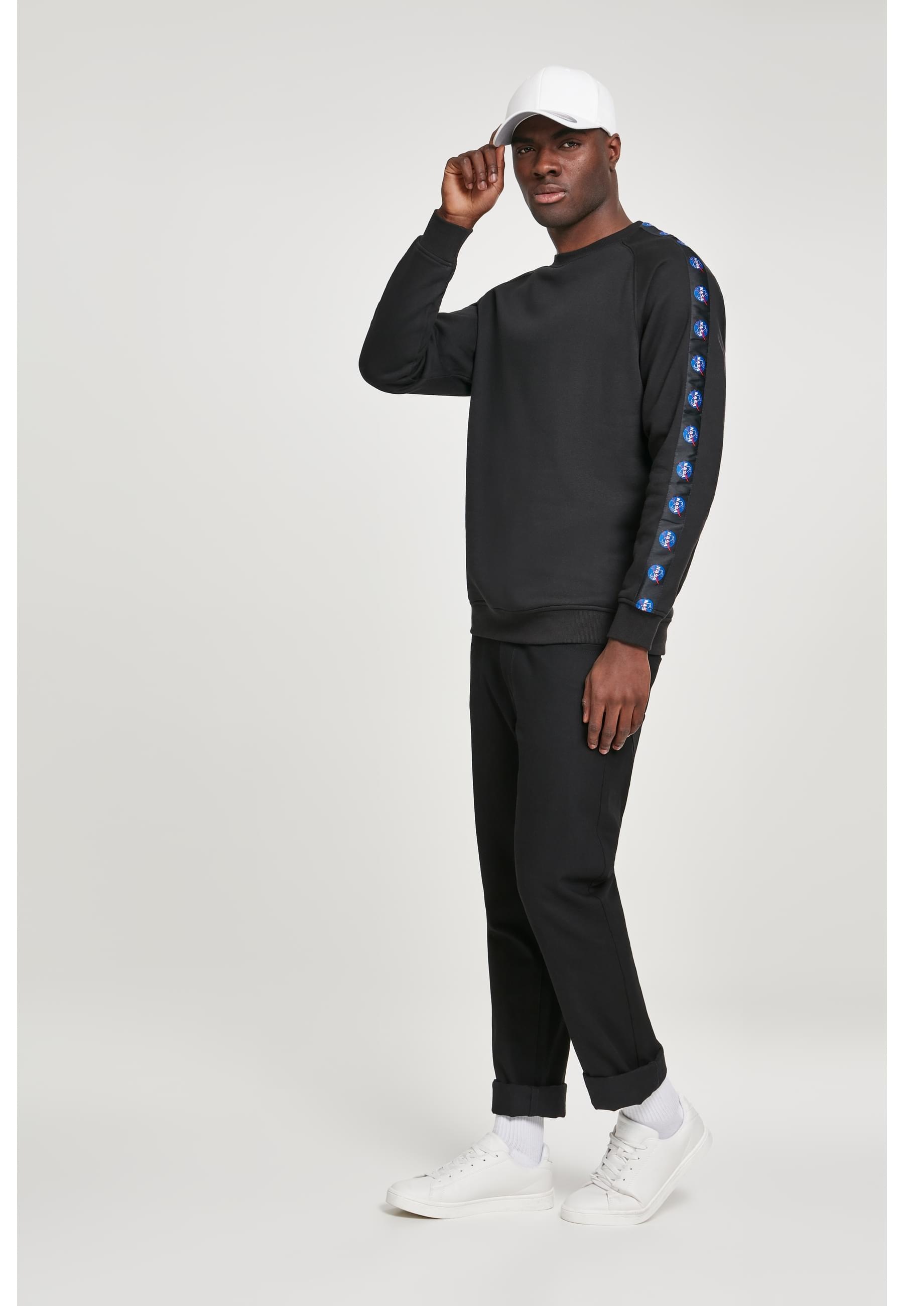 MisterTee Rundhalspullover »MisterTee Herren NASA Insignia Tape Crewneck«, (1 tlg.)