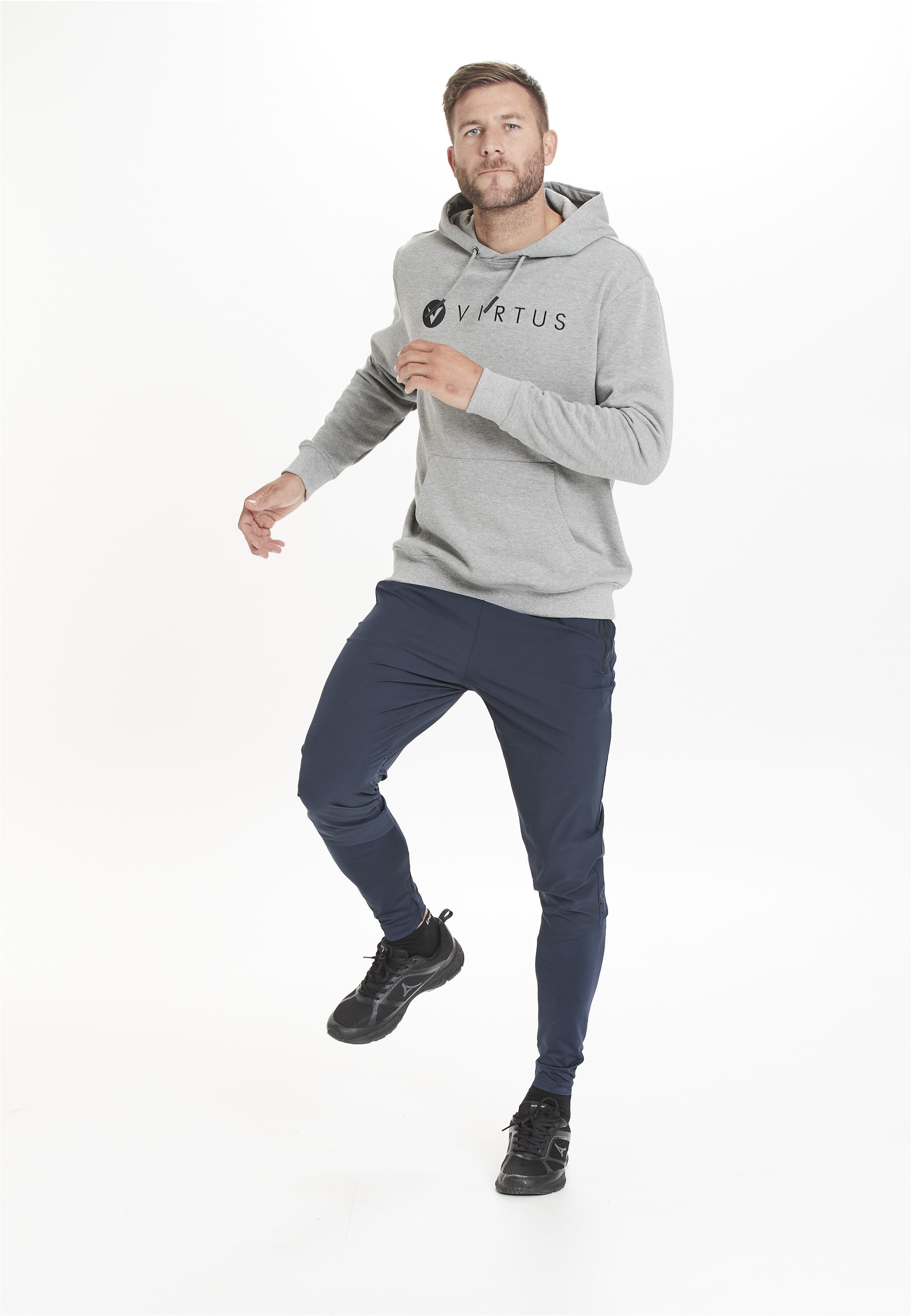Virtus Sweathose »BLAG V2«, mit atmungsaktivem 4-Wege-Funktionsstretch