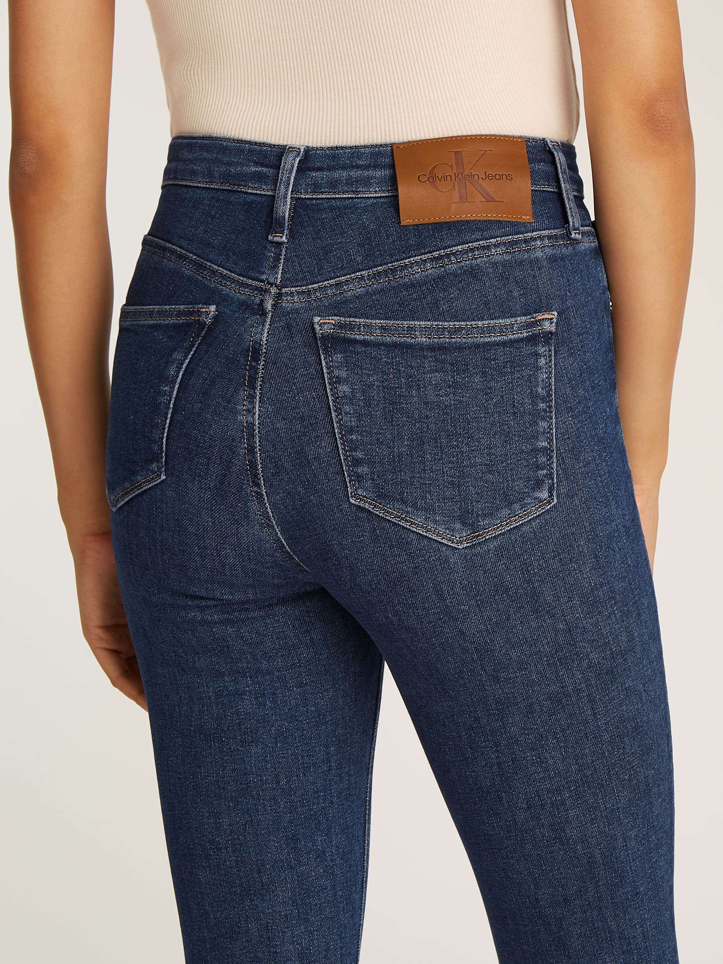 Calvin Klein Jeans Skinny-fit-Jeans »HIGH RISE SUPER SKINNY ANKLE«, in blauer Waschung
