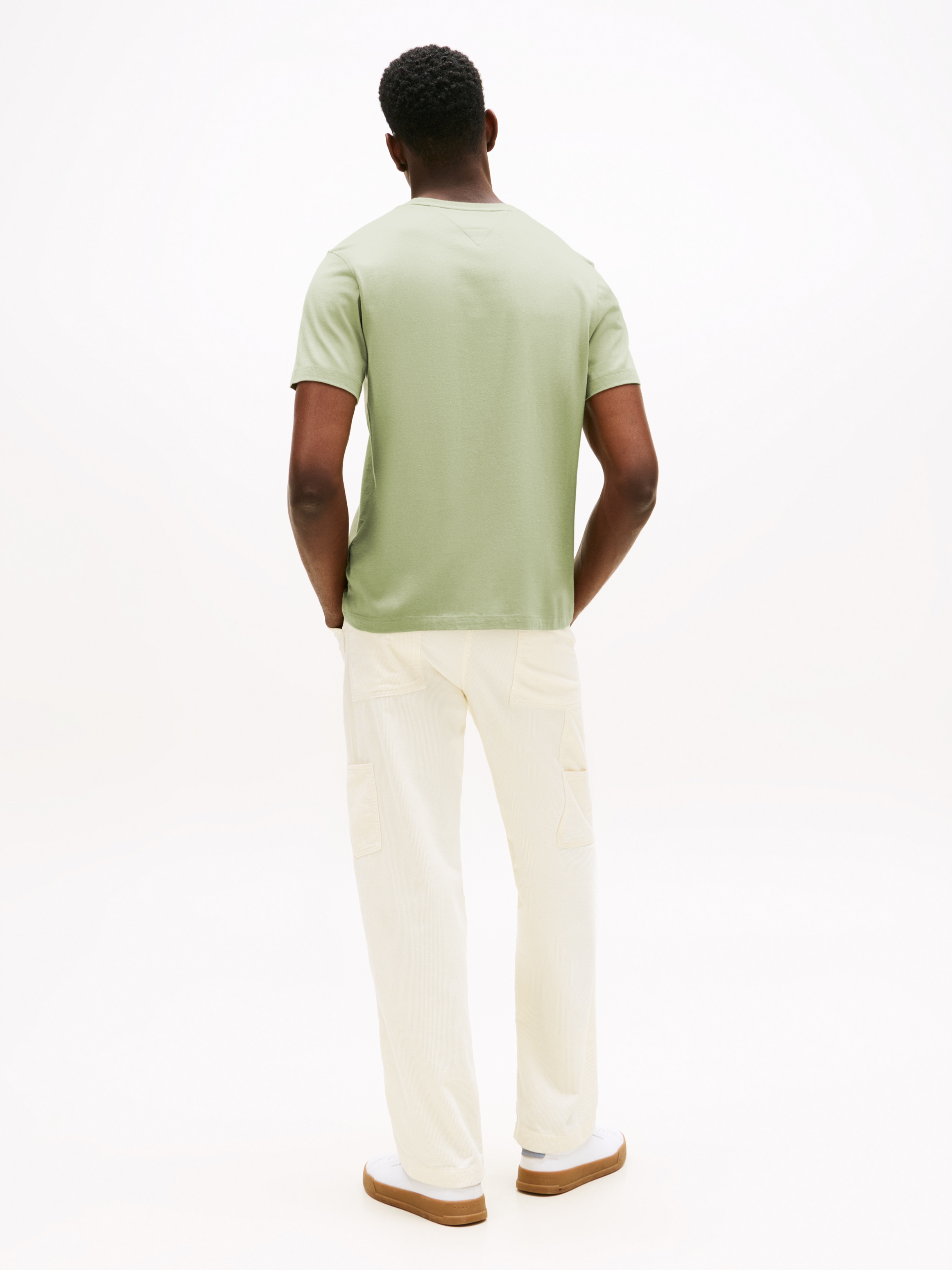 Tommy Hilfiger T-Shirt »ESSENTIAL REG FIT SOLID TEE«, mit Rundhalsausschnitt