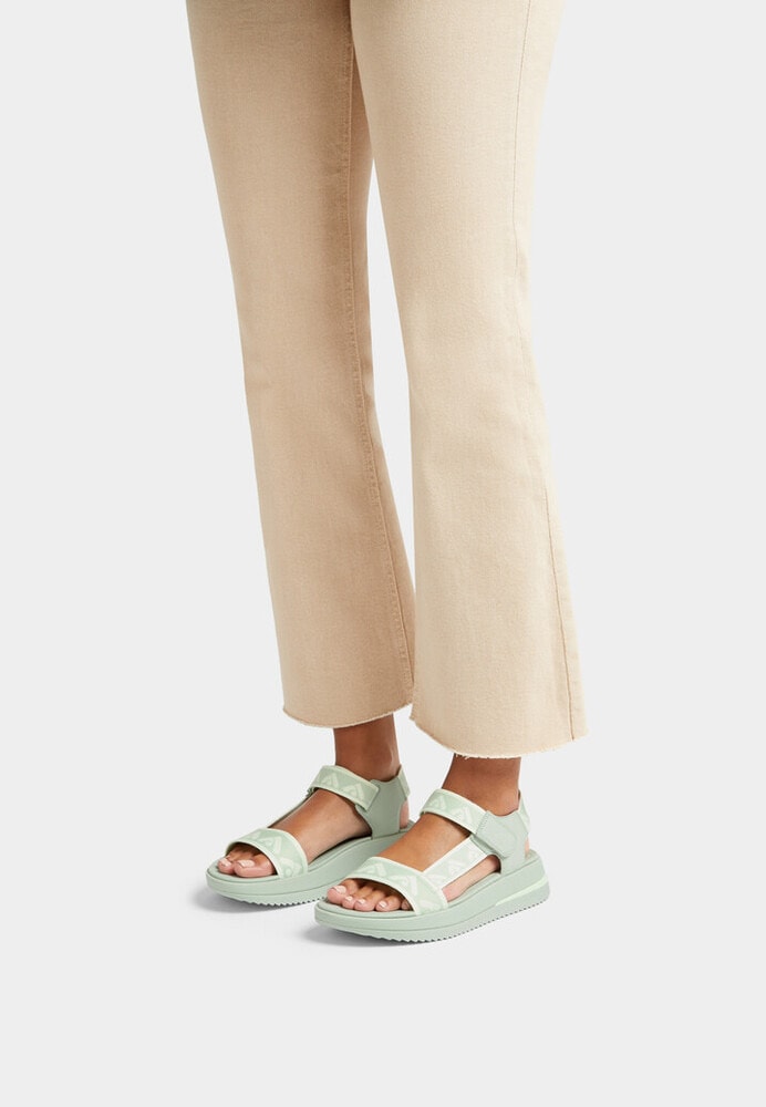Fitflop Sandale »SURFF WEBBING BACK«, Sommerschuh, Sandalette, Keilabsatz, mit Microwobbleboard - Fußbett