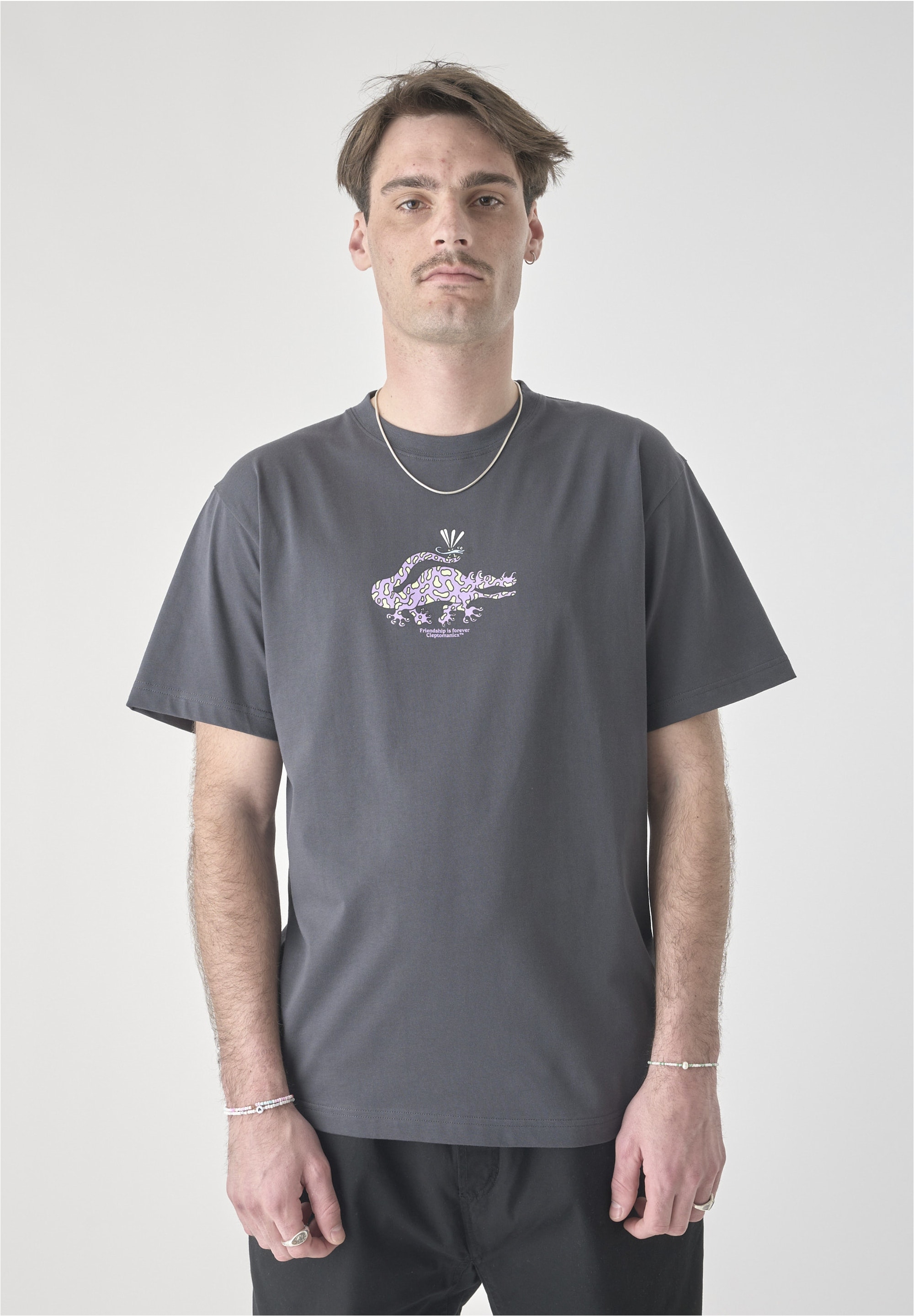 Cleptomanicx T-Shirt "Friends", mit lockerem Schnitt günstig online kaufen