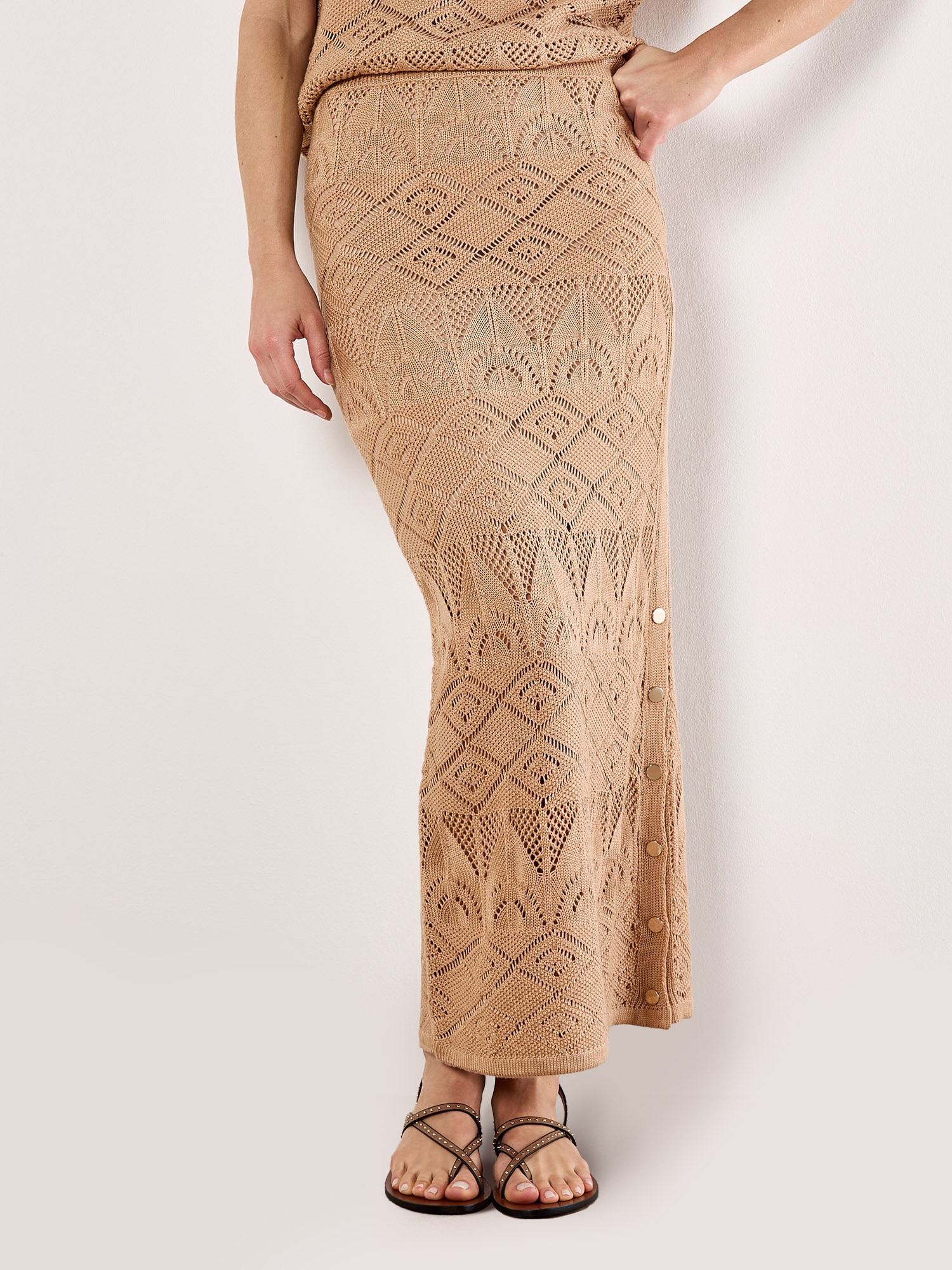 Apricot Maxirock »Mixed Pointelle Knit Maxi Skirt« mit zierenden Knöpfen