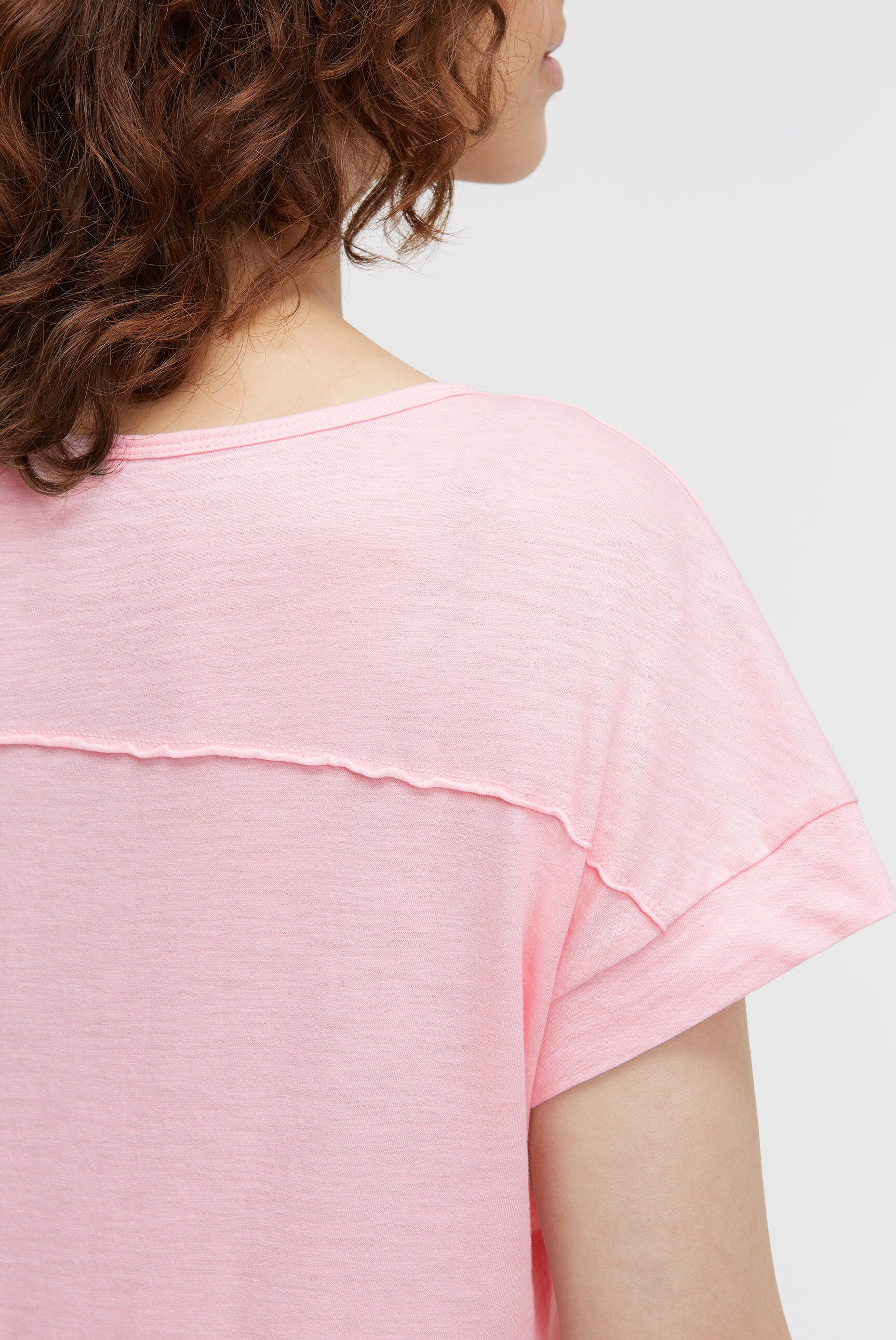 SOCCX Rundhalsshirt mit überschnittenen Schultern