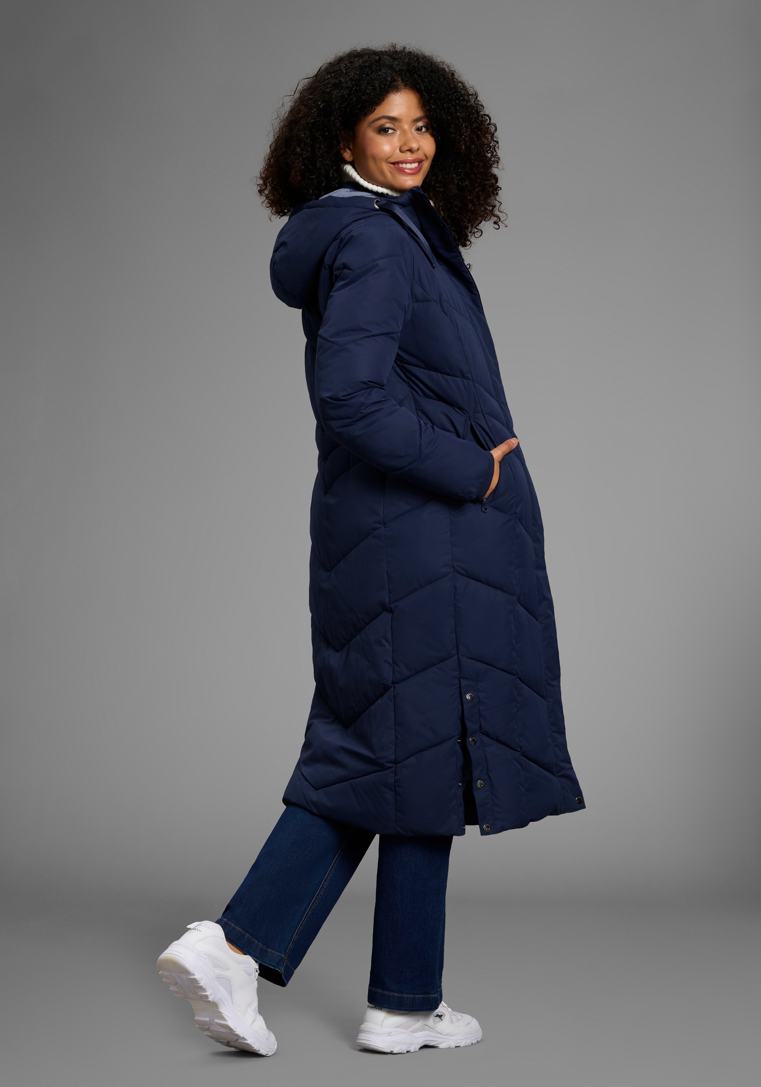 Thumbnail - KangaROOS Steppmantel Langer Wintermantel mit seitlichen Knöpfen und Kapuze