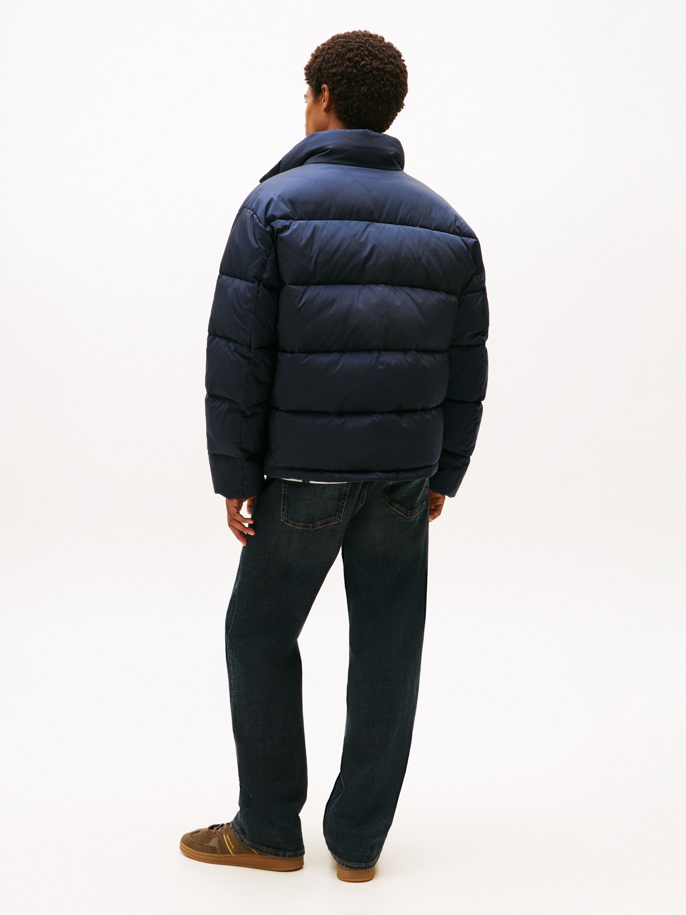 Tommy Jeans Steppjacke »VAIL PUFFER«, ohne Kapuze, Daunenjacke, Übergangsjacke Regular fit mit Rundhalsausschnitt