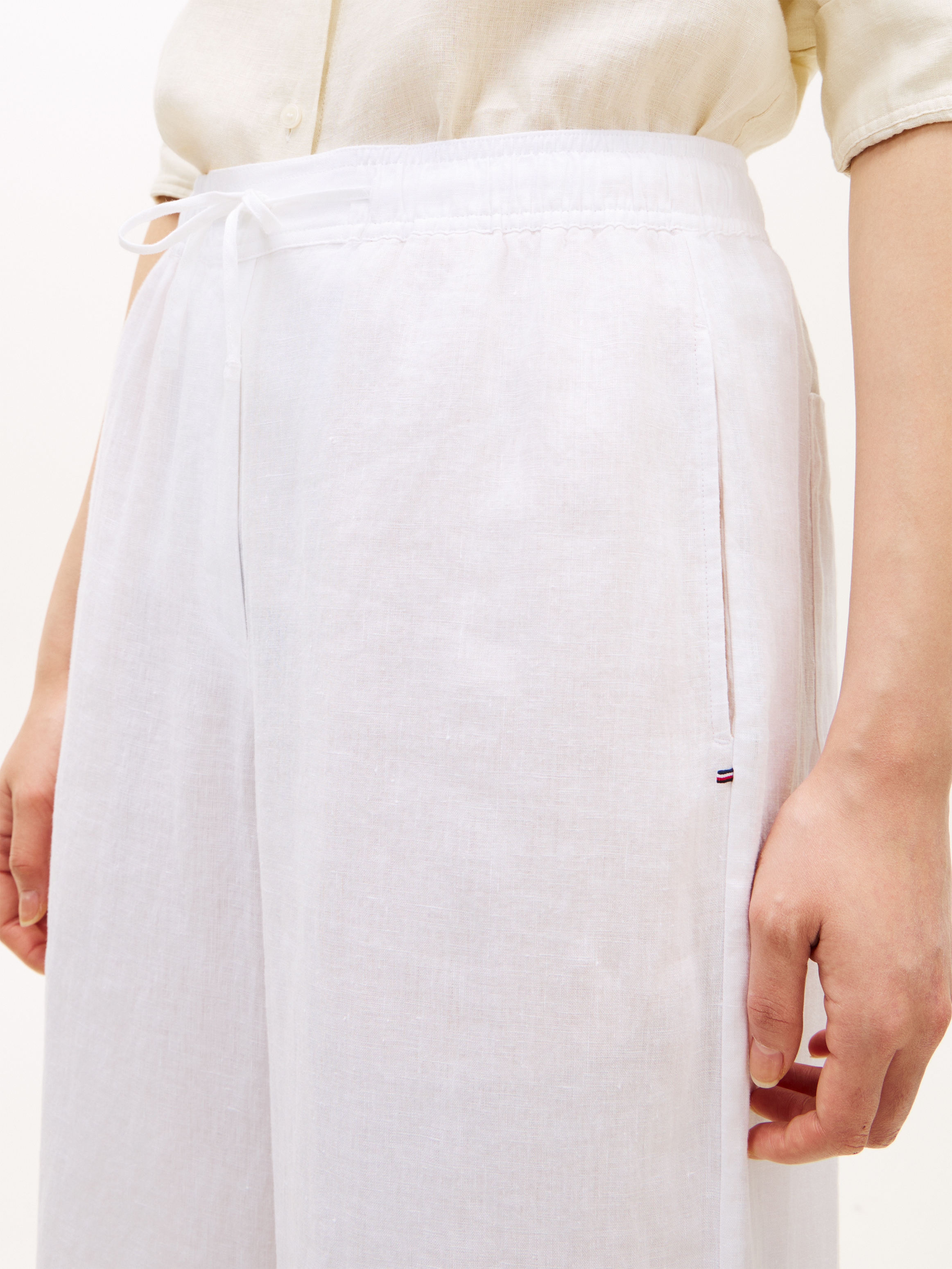 Tommy Hilfiger Leinenhose »ESS LINEN PULL ON PANTS«  in lockerer Passform, Elastikbund