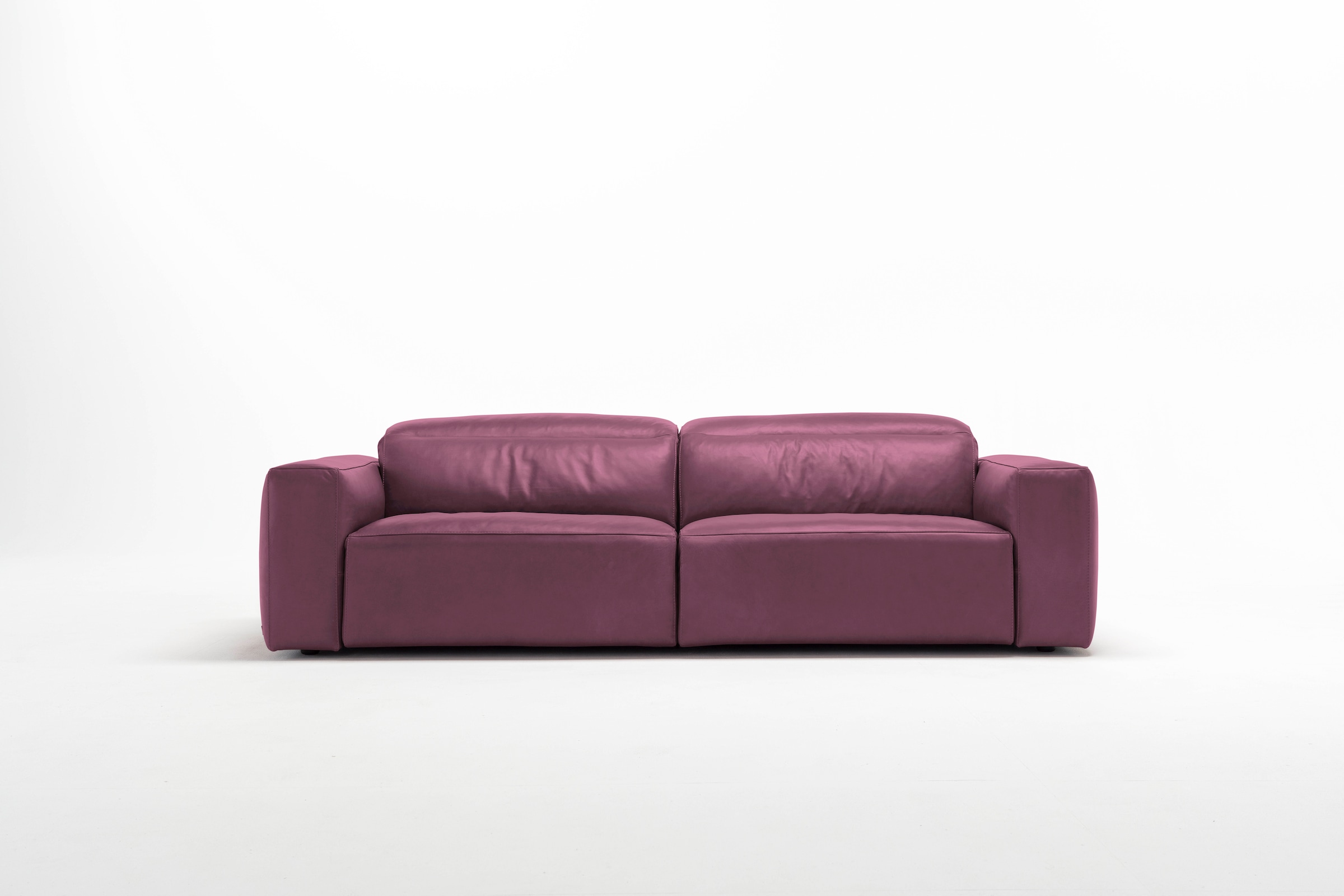 Egoitaliano 2,5-Sitzer "Beverly, Designsofa mit erstklassigem Sitzkomfort und tollen Details", Breite 242 cm, verstellba