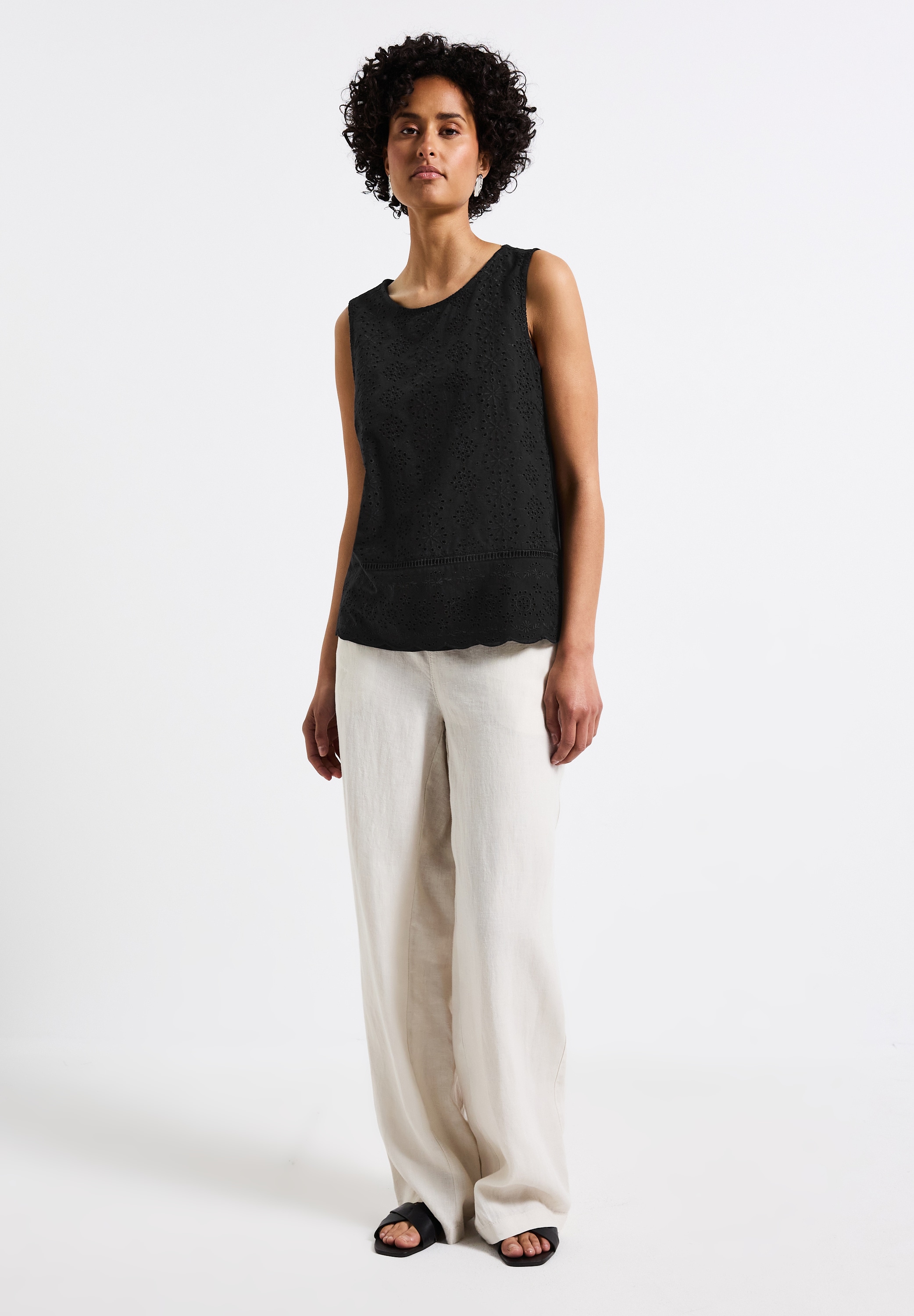 STREET ONE Rundhalsshirt, aus softem Materialmix