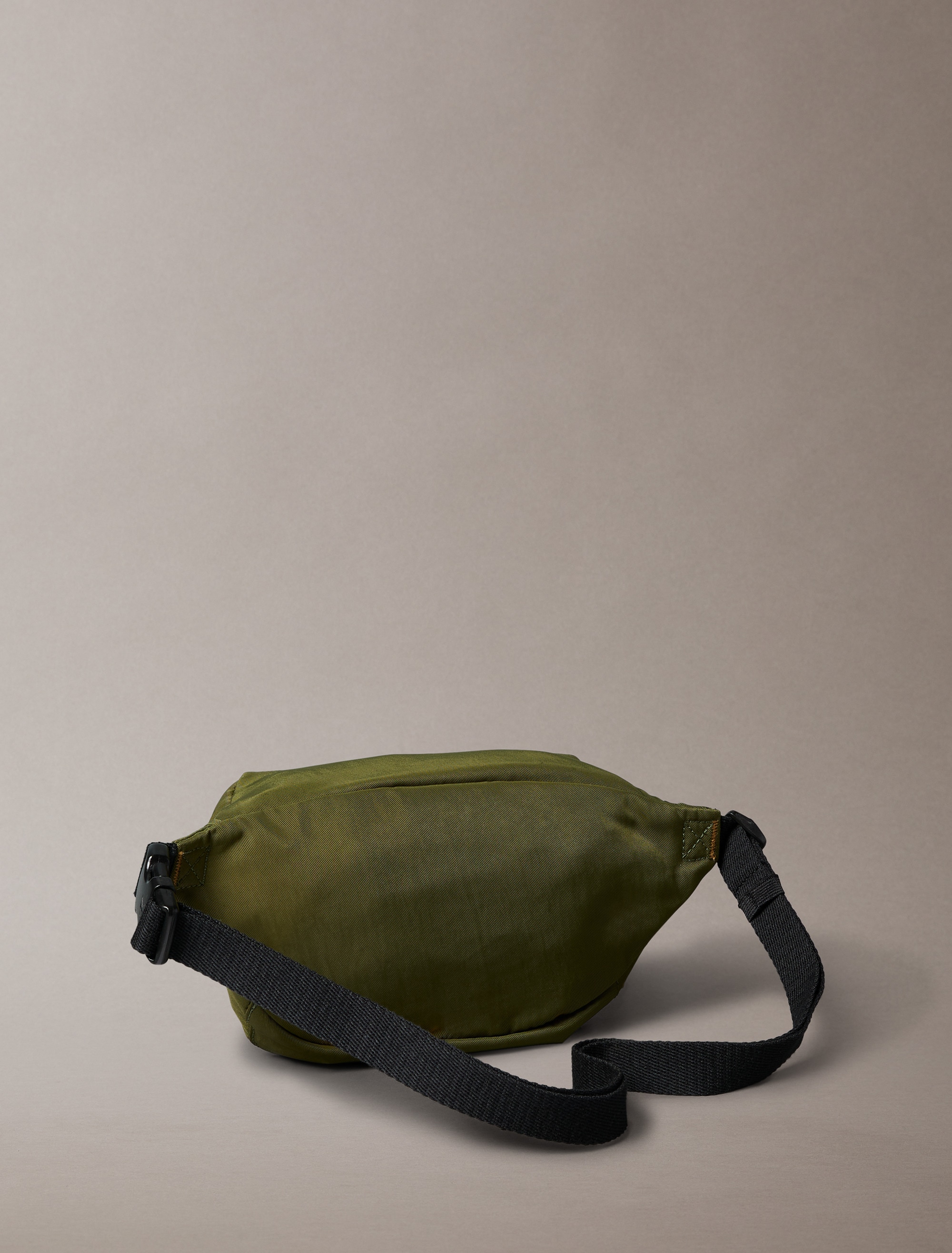 Calvin Klein Gürteltasche »BOLD WAISTBAG«, Crossbody Bag, Herren-Schultertasche, mit CK-Logo
