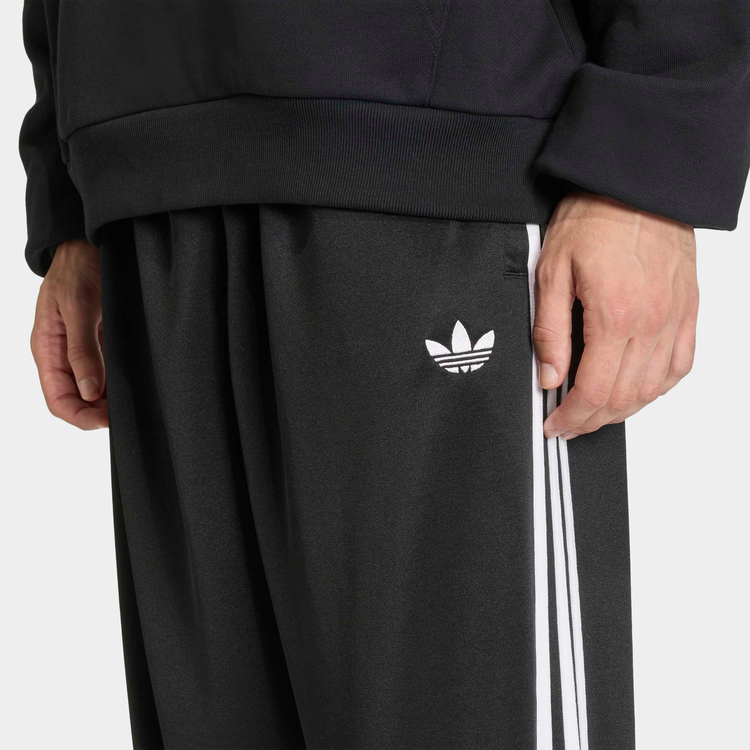 adidas Originals Sporthose »LOOSE TP«  für Erwachsene, sportlicher Stil, aus Polyester und Baumwolle