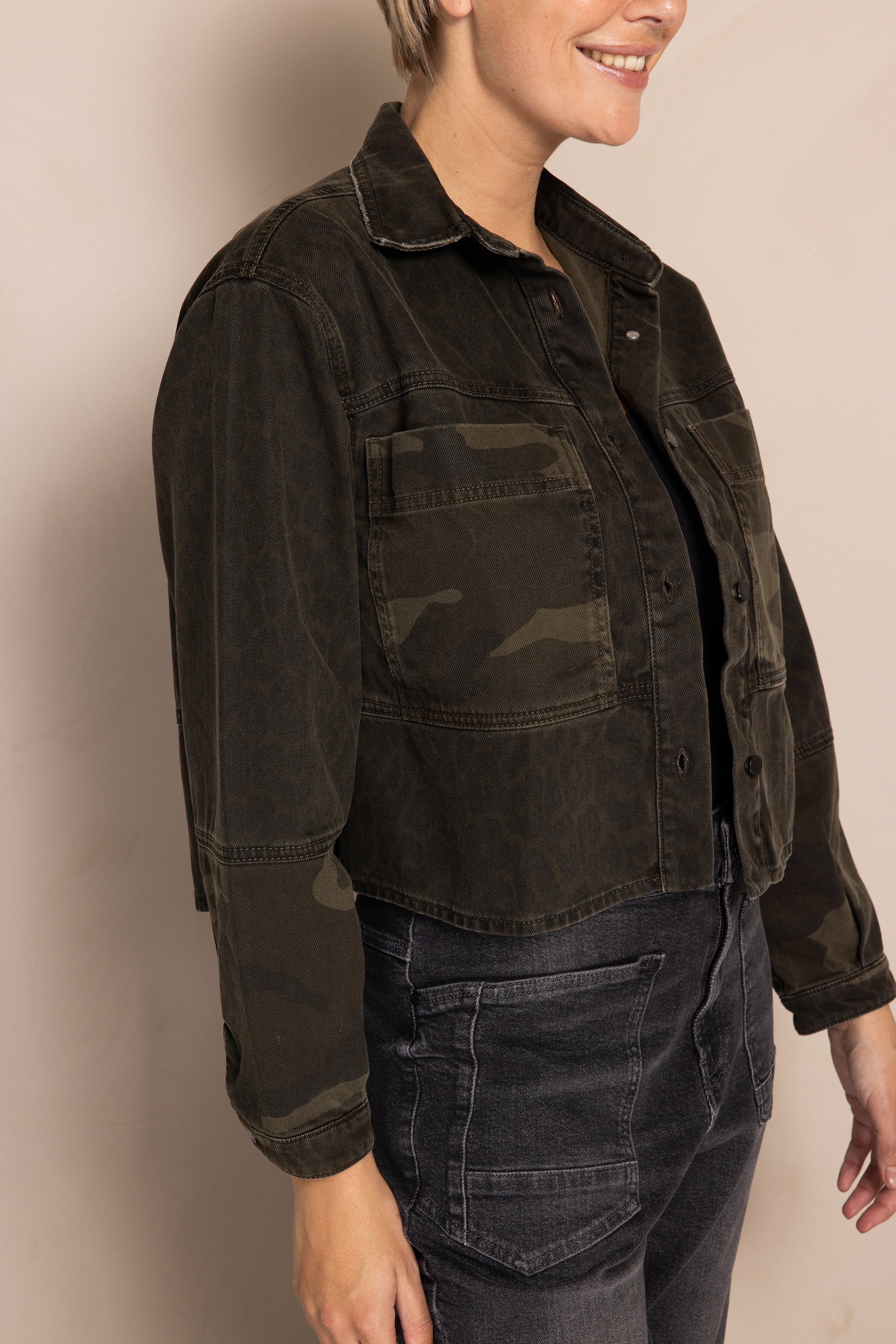 Zhrill Blouson "ZHLOUIE" ohne Kapuze mit Animal-Print günstig online kaufen