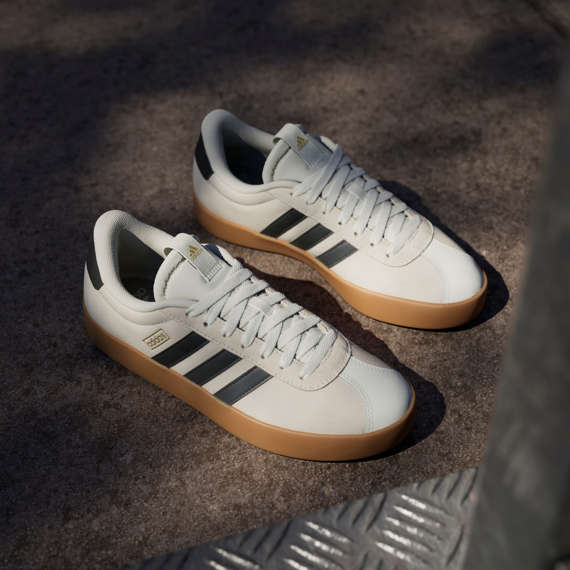 adidas Sportswear Sneaker »VL COURT 3.0«, inspiriert vom Design des adidas samba