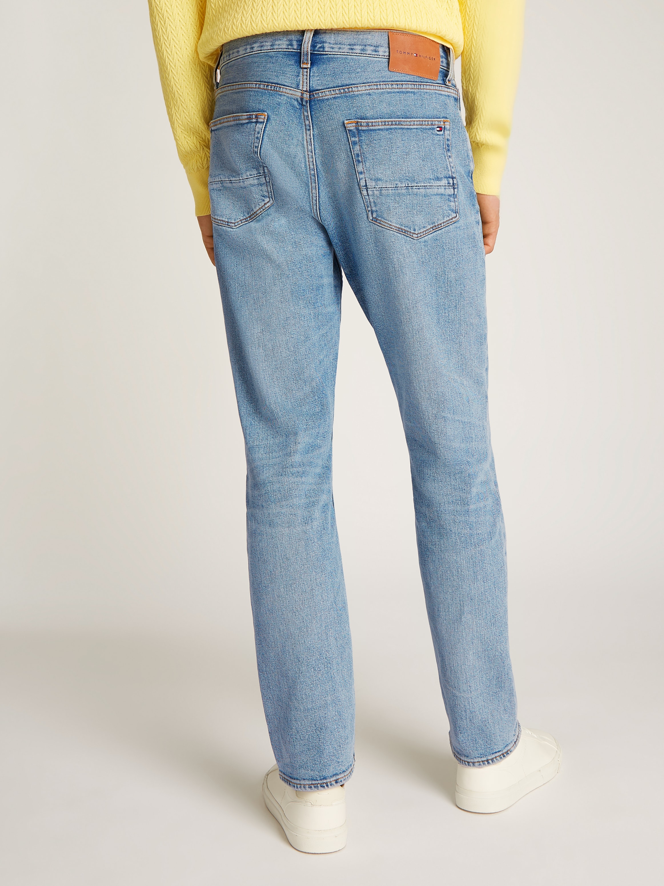 Tommy Hilfiger Straight-Jeans, in blauer Waschung günstig online kaufen