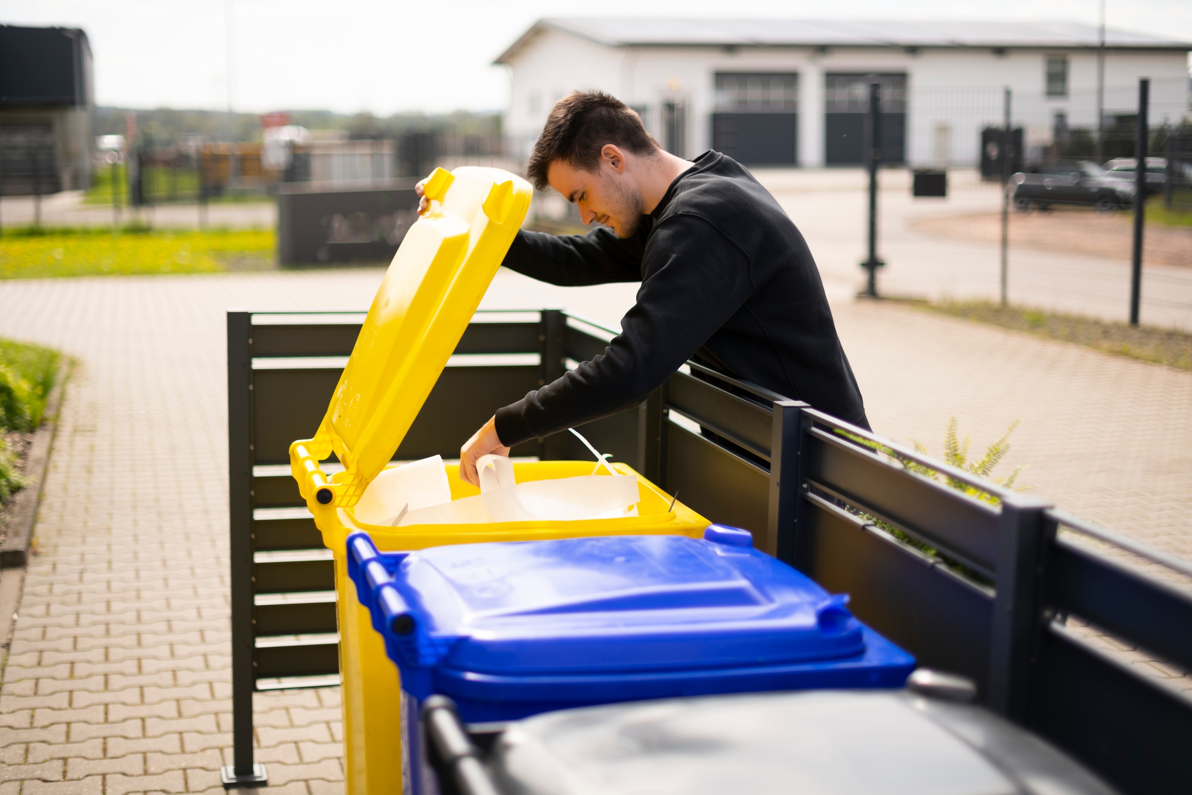 WESTMANN Mülltonnenbox »Planum«, Platz für 5 Mülltonnen je 240 L
