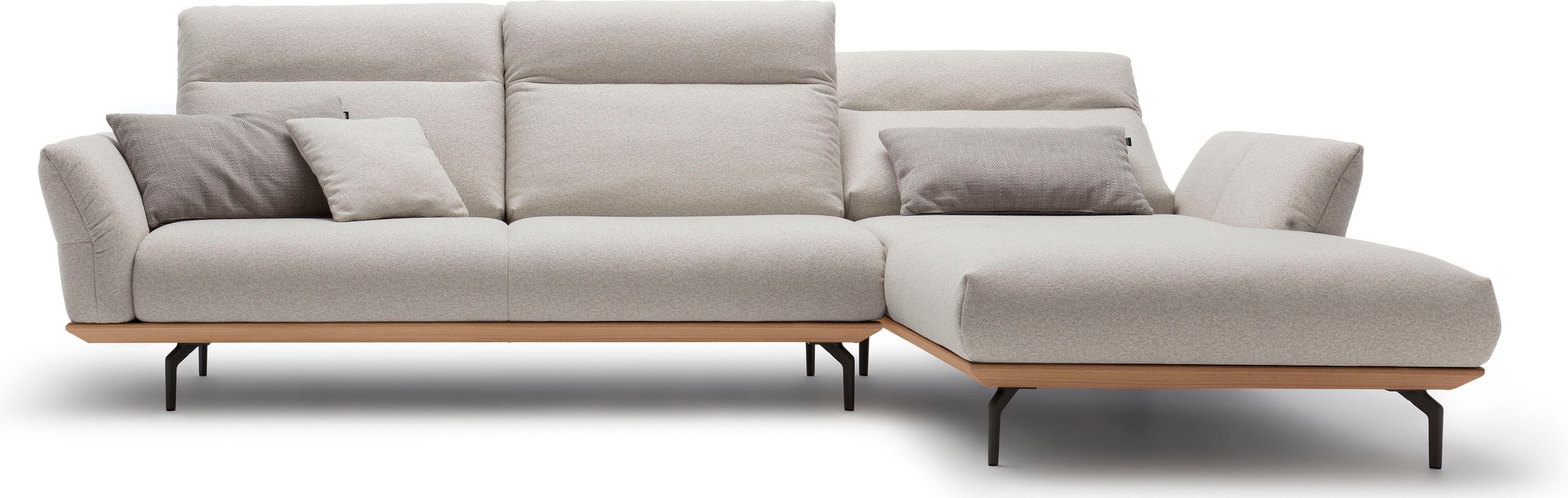 Creation BY ROLF BENZ Ecksofa »CR.460«, Sockel in Eiche, Winkelfüße in Umbragrau, Breite 318 cm