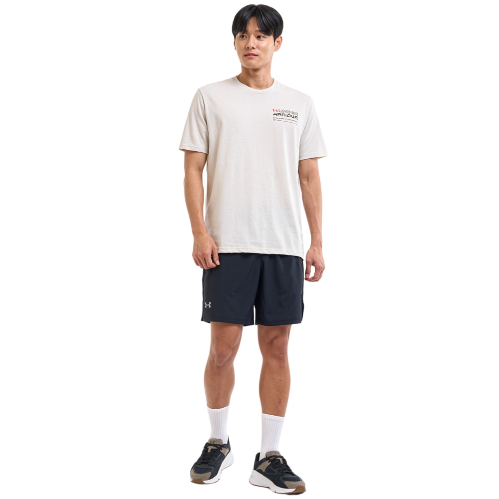 Under Armour® Shorts »UA LAUNCH 7'' SHORTS«