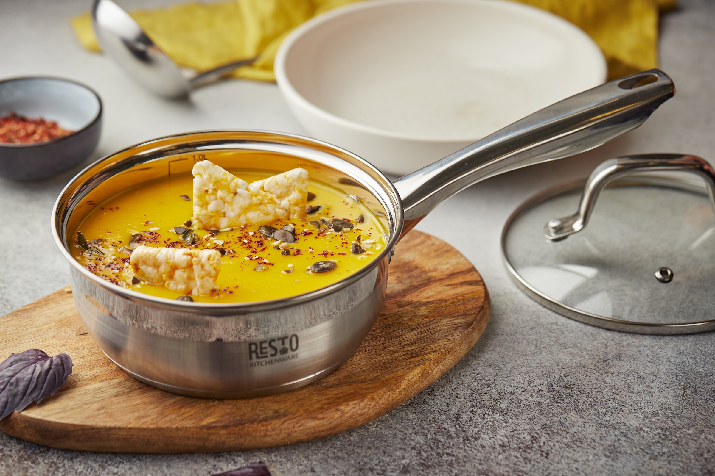 RESTO Kitchenware Topf-Set »LIBRA, spülmaschinengeeignet« Set, 1x Soßentopf Ø 16 cm mit Deckel, je 2x Kochtopf Ø 18/20 cm mit Deckel, 6 tlg. Edelstahl 18/10