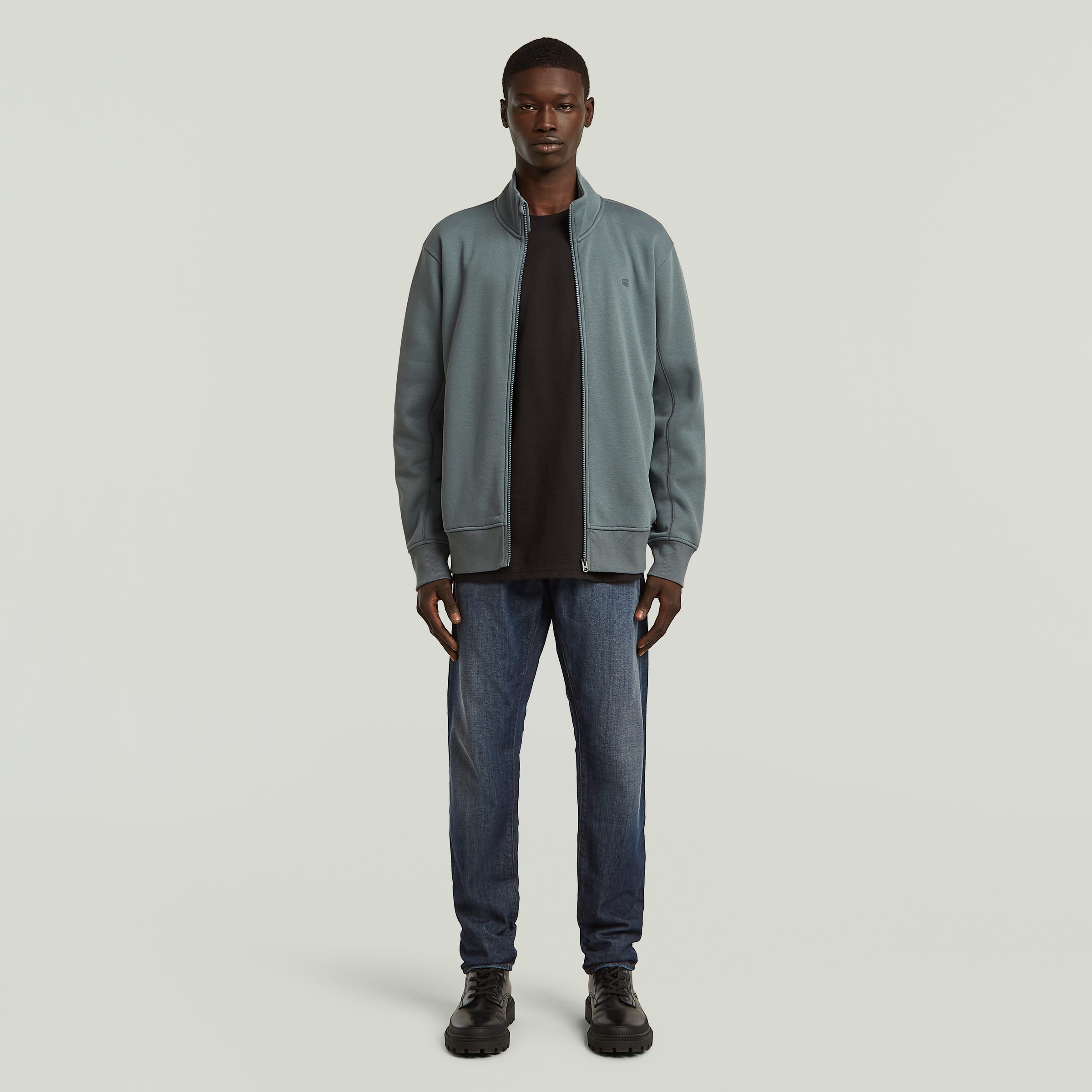 G-STAR mit Logostickerei auf der Brust