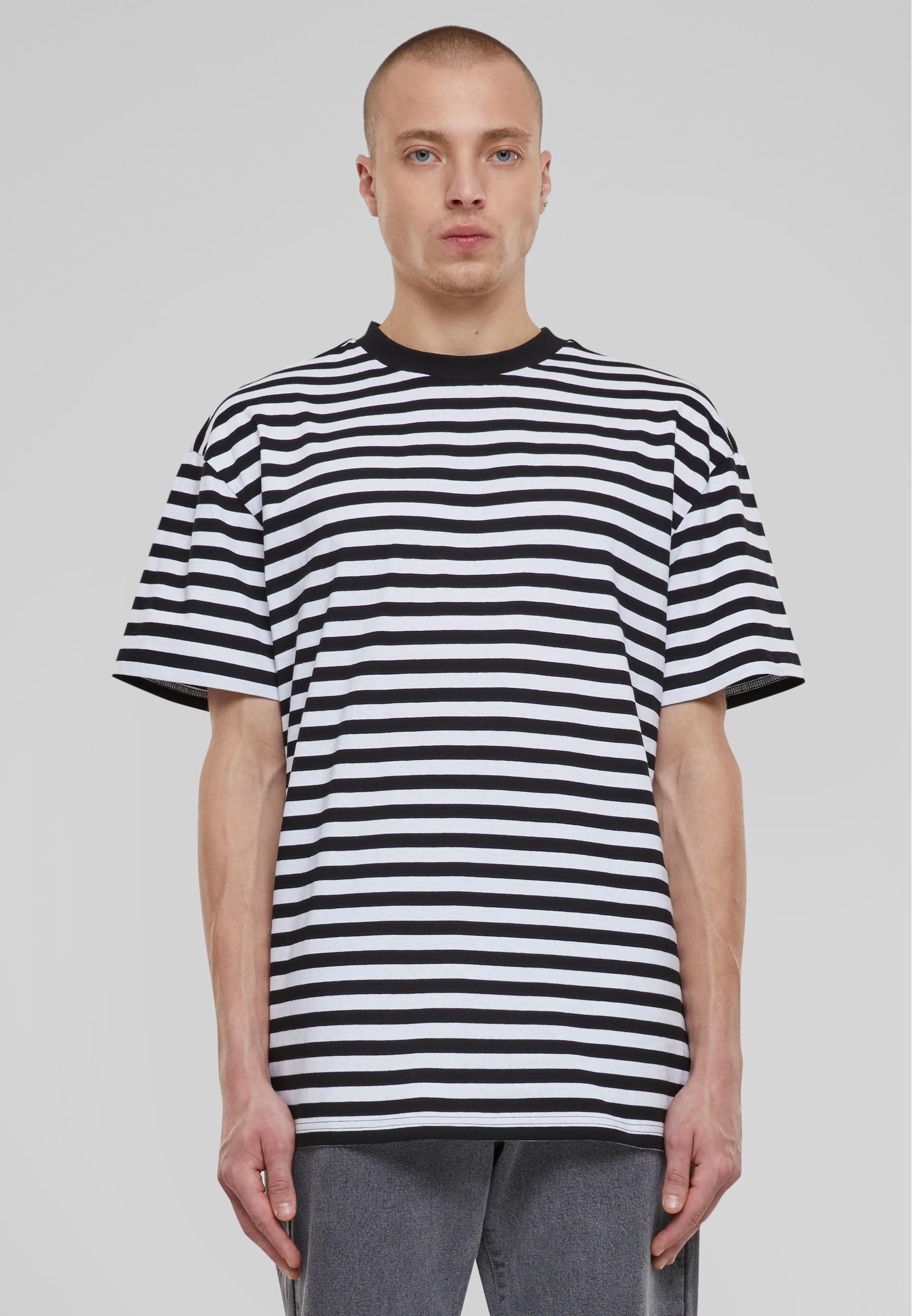 URBAN CLASSICS T-Shirt »Urban Classics Herren Regular Stripe Tee« 1 Stk.
