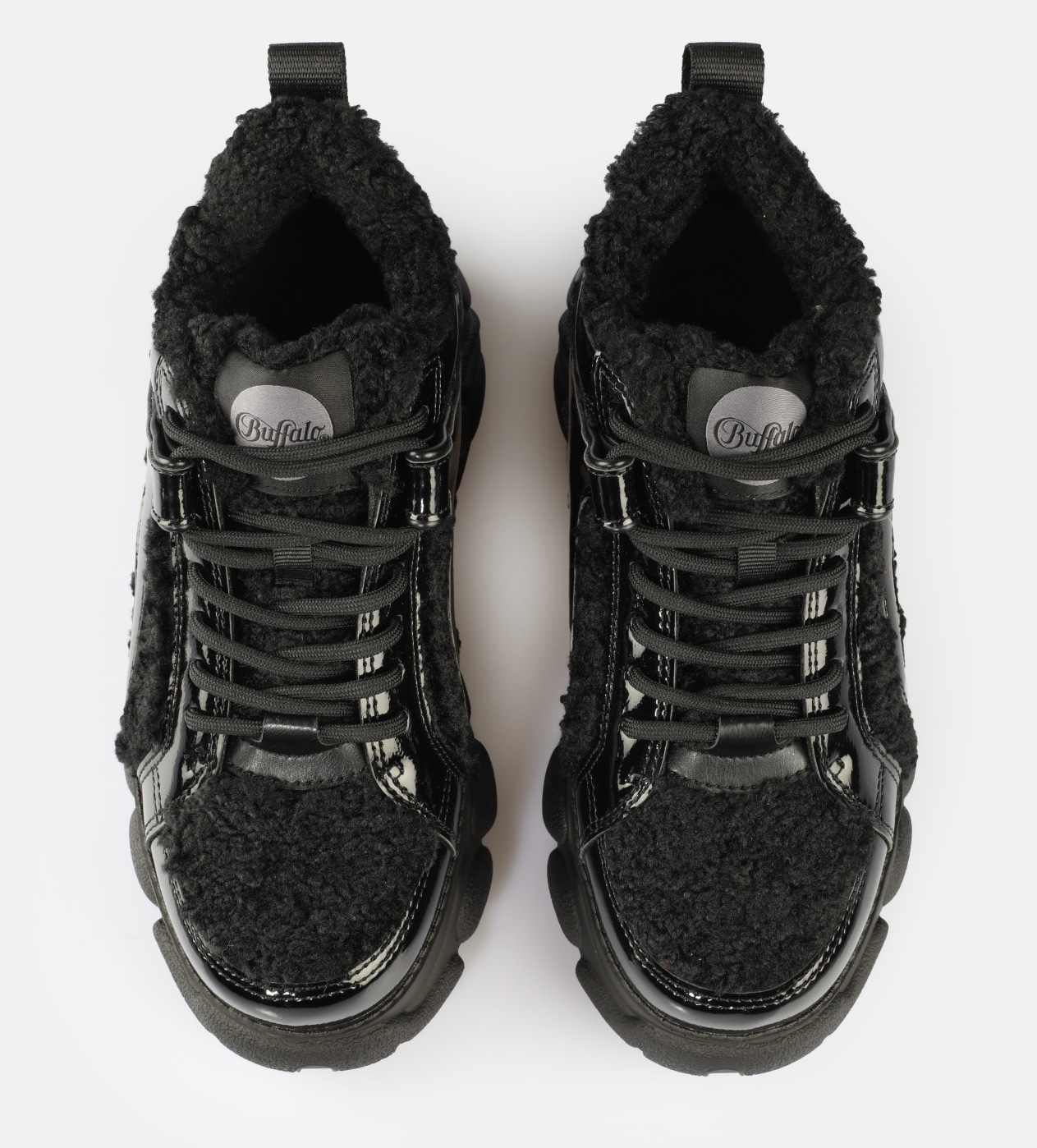 Buffalo Plateausneaker »CLD CORIN WARM«, High Top Sneaker, Schnürboots, Winterboots mit Memory Foam