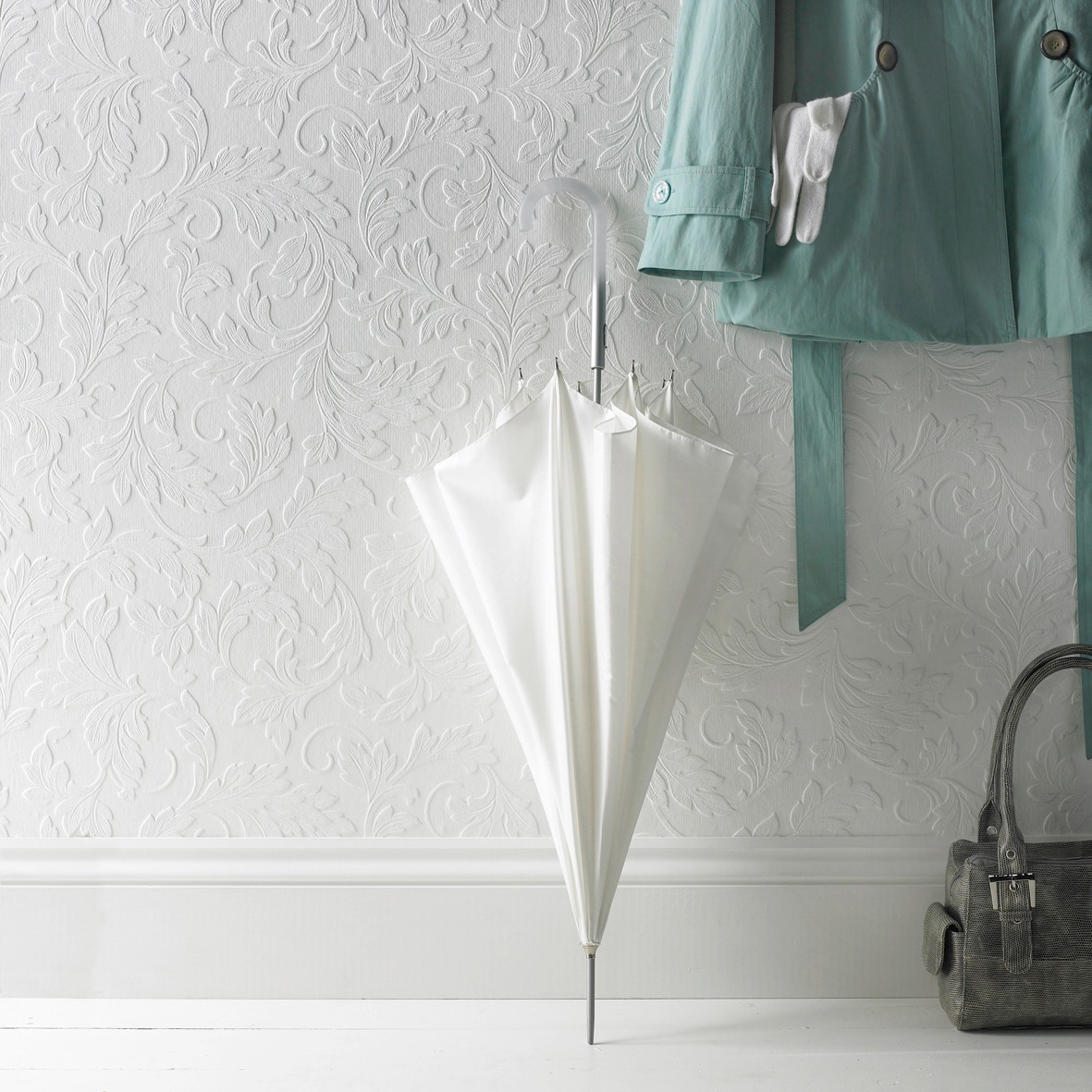 WOW Papiertapete "Acanthus" uni aufgeschäumt Weiß - 10m x 52cm günstig online kaufen