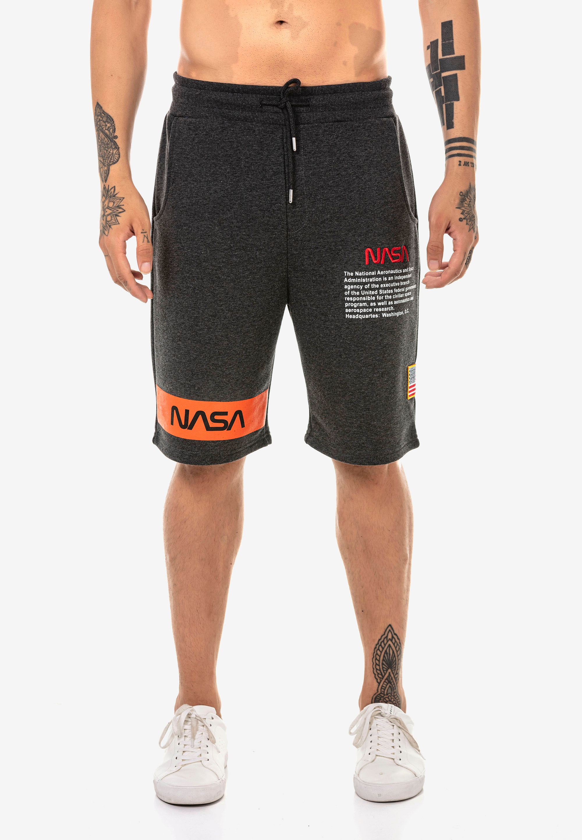 RedBridge Shorts »Plano« mit gesticktem NASA-Motiv