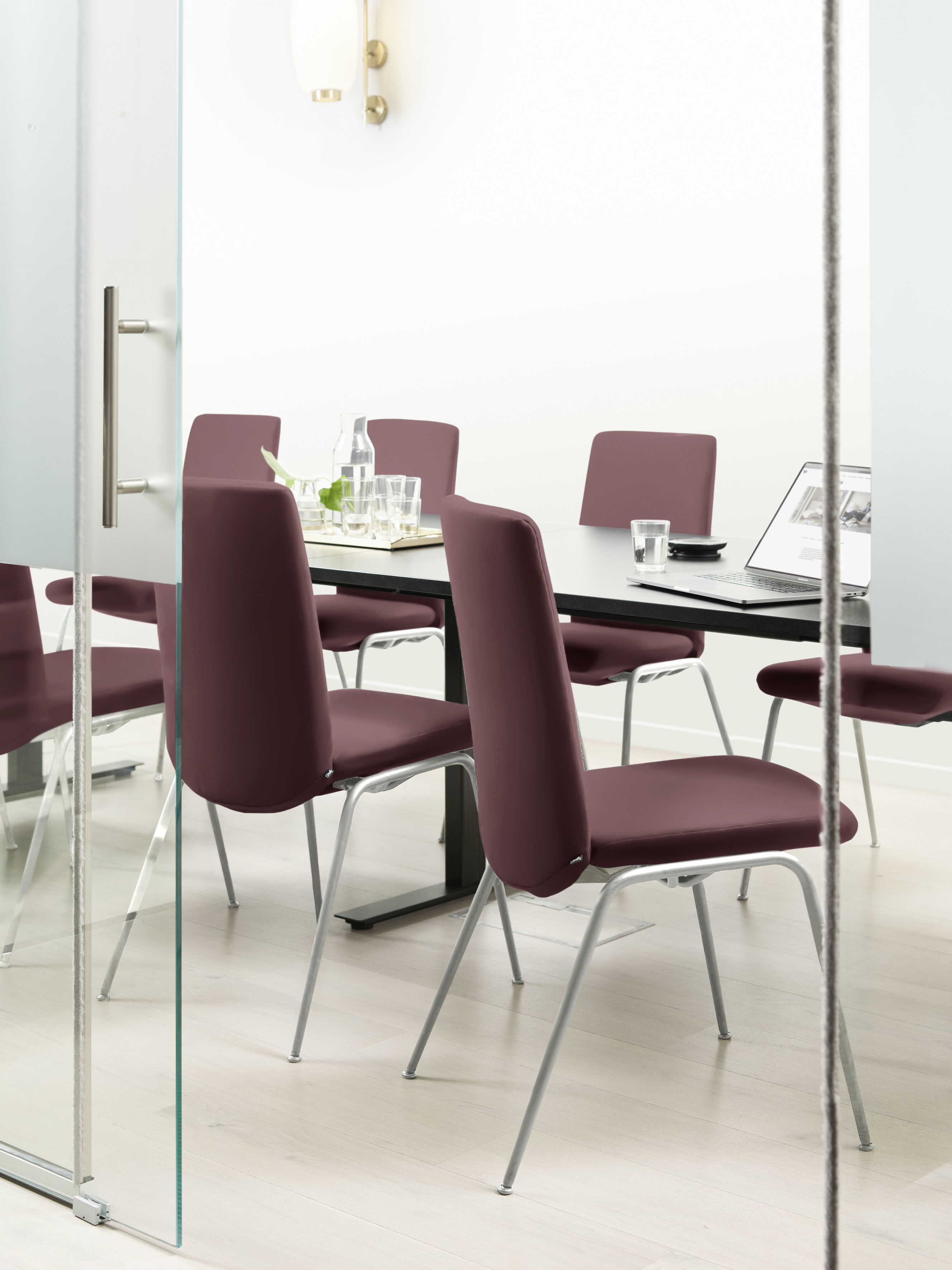 Stressless Polsterstuhl "Laurel" () Low Back, Größe M, mit Beinen aus Stahl in Chrom glänzend