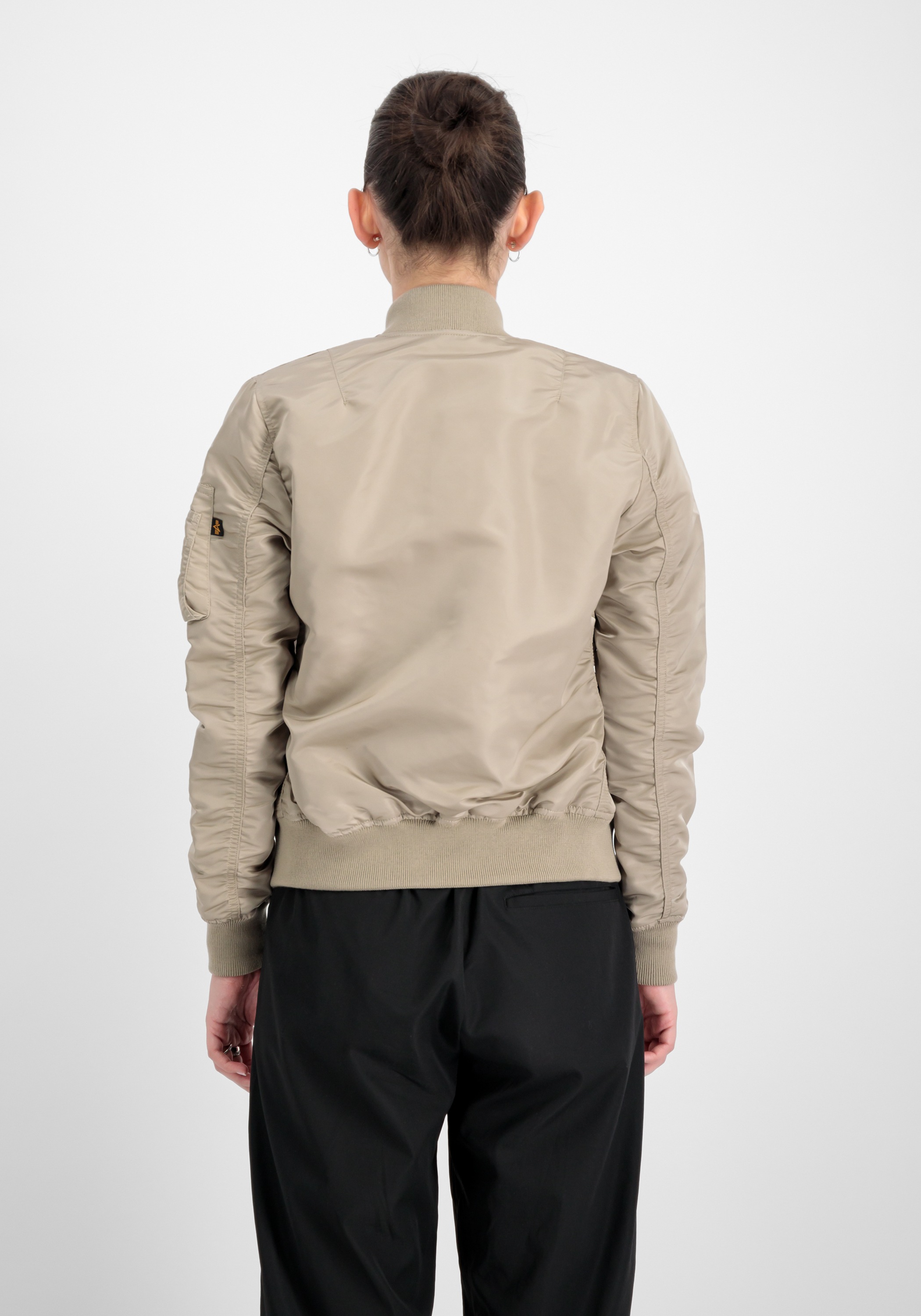 Alpha Industries Bomberjacke "MA-1 VF Light W" günstig online kaufen