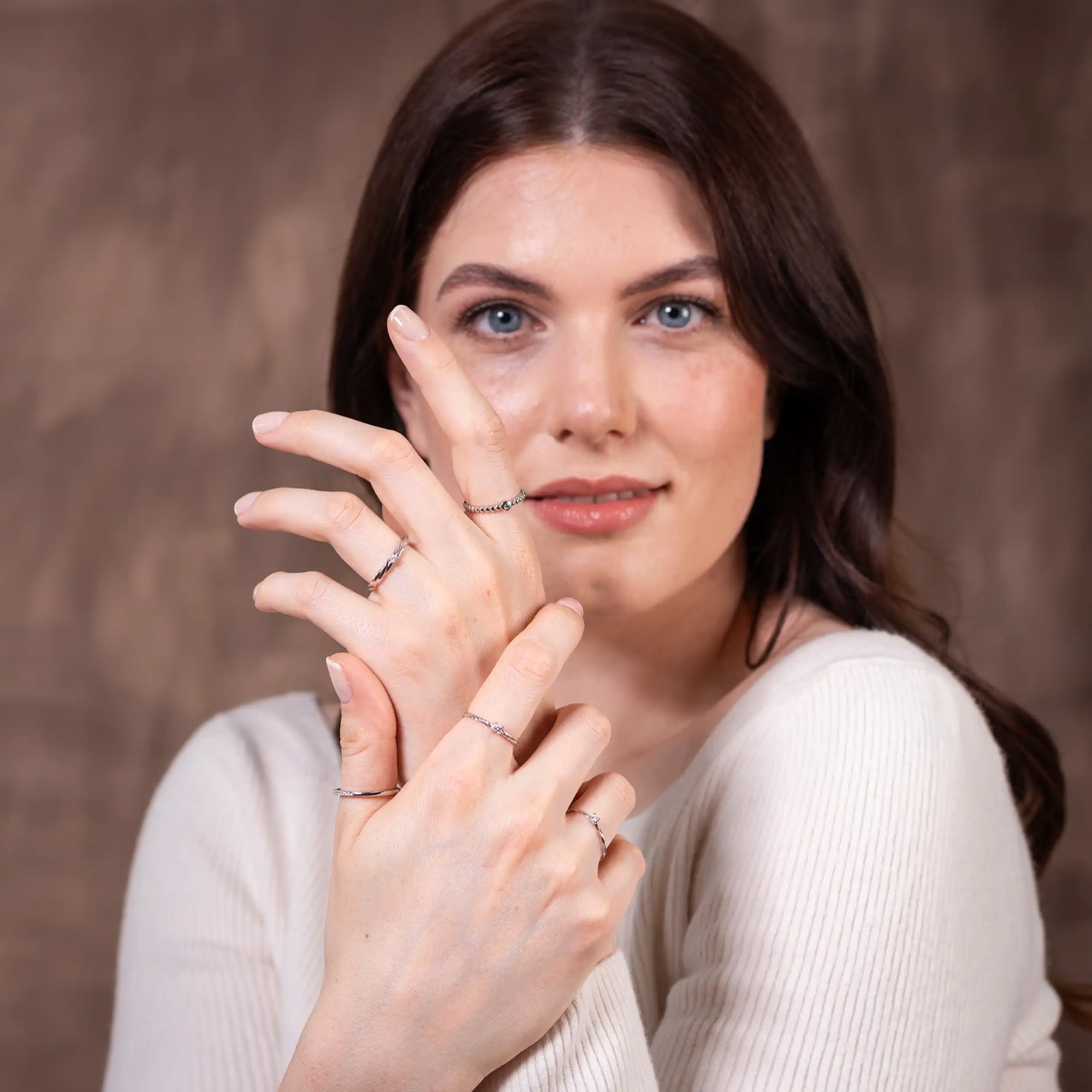 LYOMI Fingerring »585/- Gelbgold 1 synth. Diam. 0,05ct.«