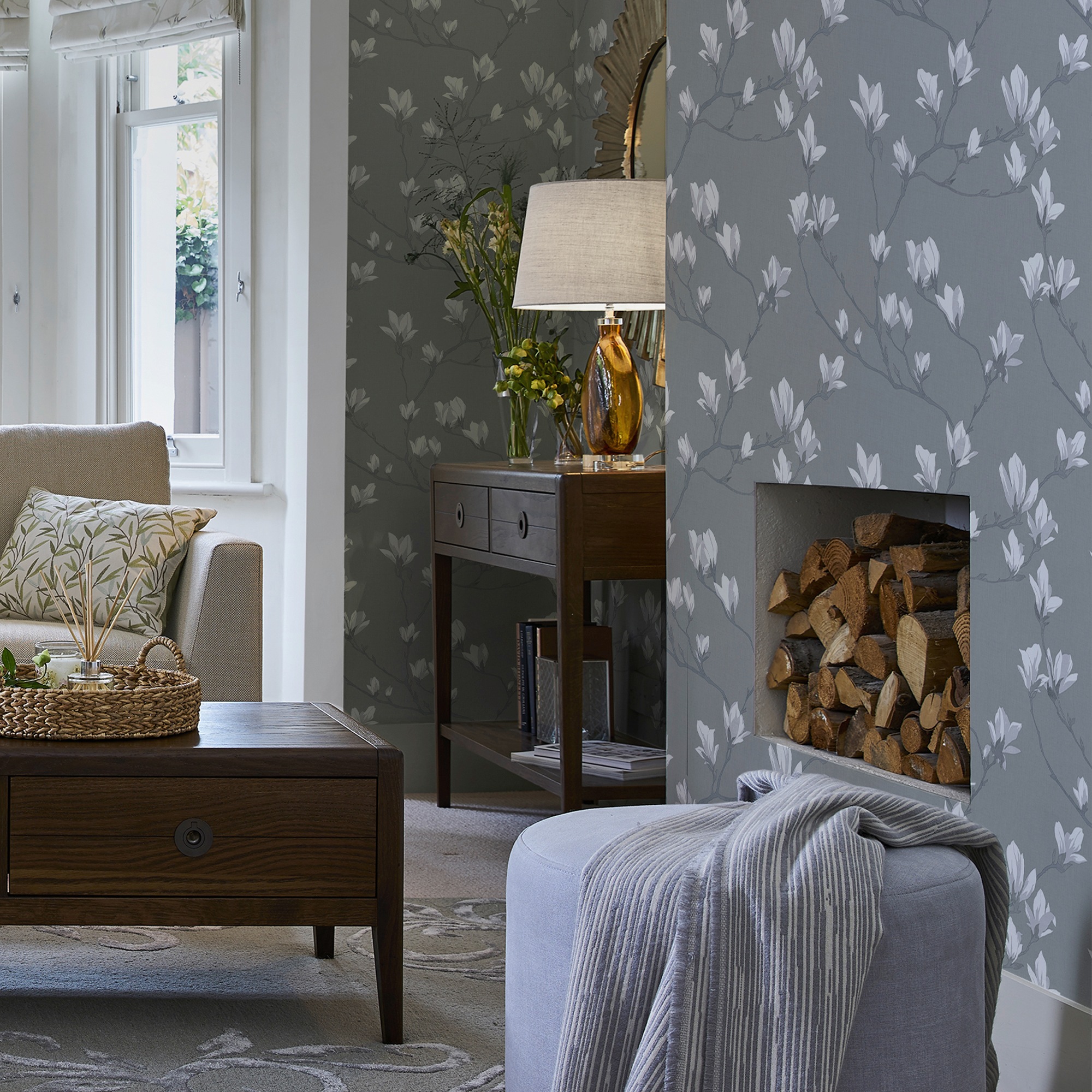 LAURA ASHLEY Vliestapete »Magnolia Grove«, gemustert, FSC® zertifiziert, mit lebhaftem Druck, 10 Meter Länge