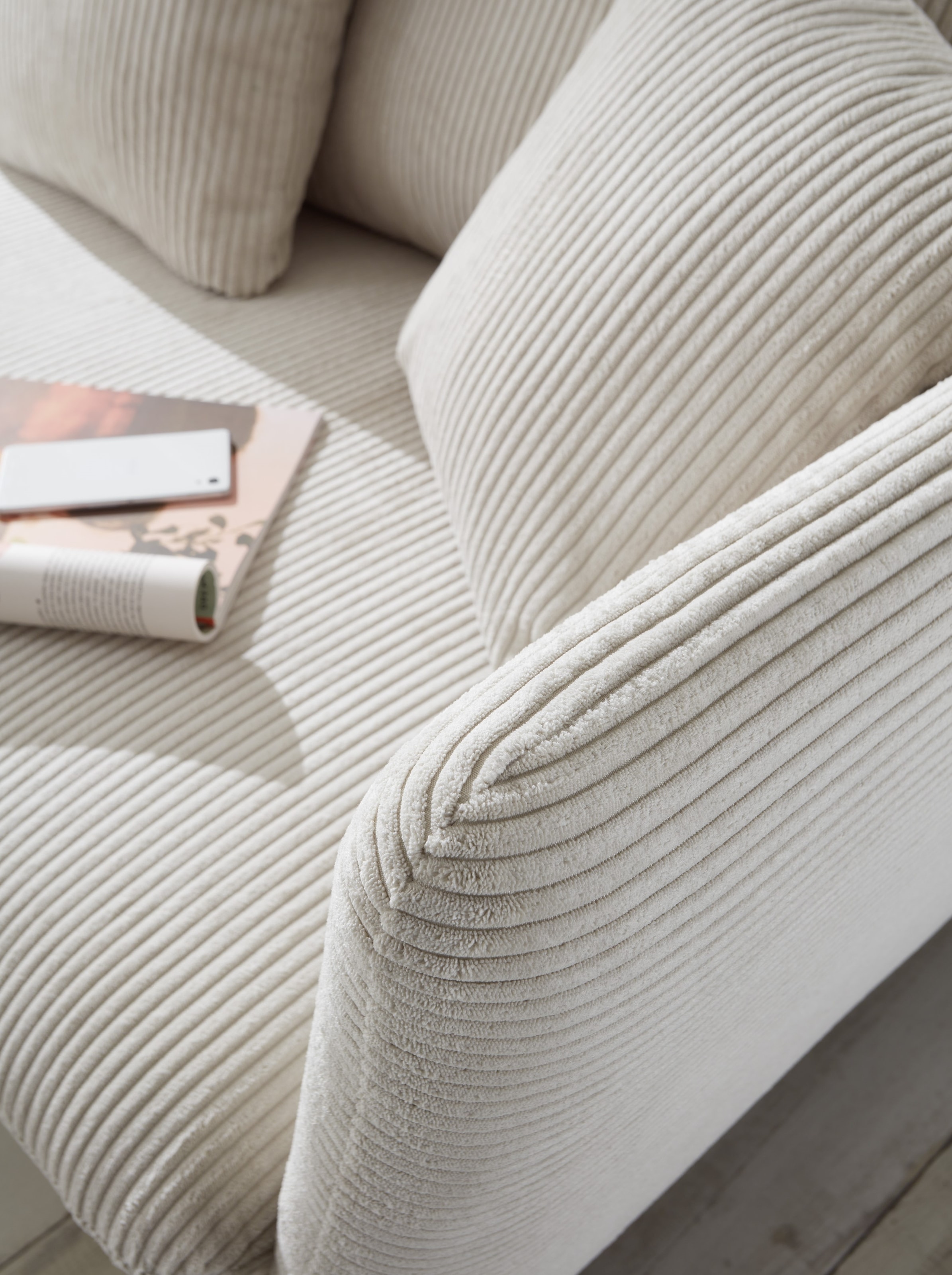 andas Ecksofa »MERLE, 258 cm, L-Form, traumhafter Cord,«, mit Bettfunktion und Bettkasten, Liegefläche 224 x 139