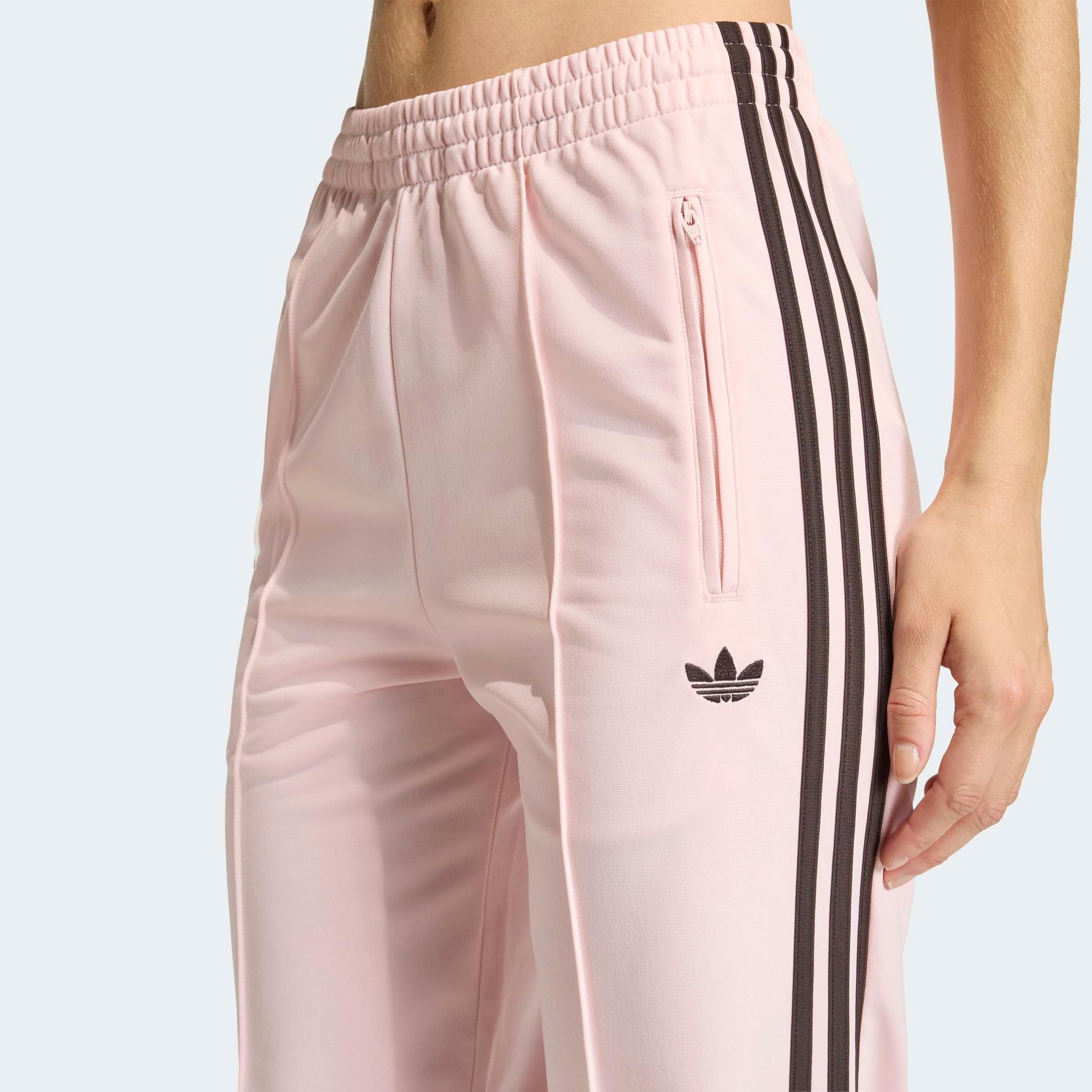 Sporthose ADIDAS ORIGINALS "FB CLASSIC TP", Damen, Gr. M (19/20), K-Gr, sandy pink, aurora coffee, kurz, gr., Obermaterial: 100% Polyester, Hosen Sporthose, FIREBIRD, reguläre Passform, Topseller 2