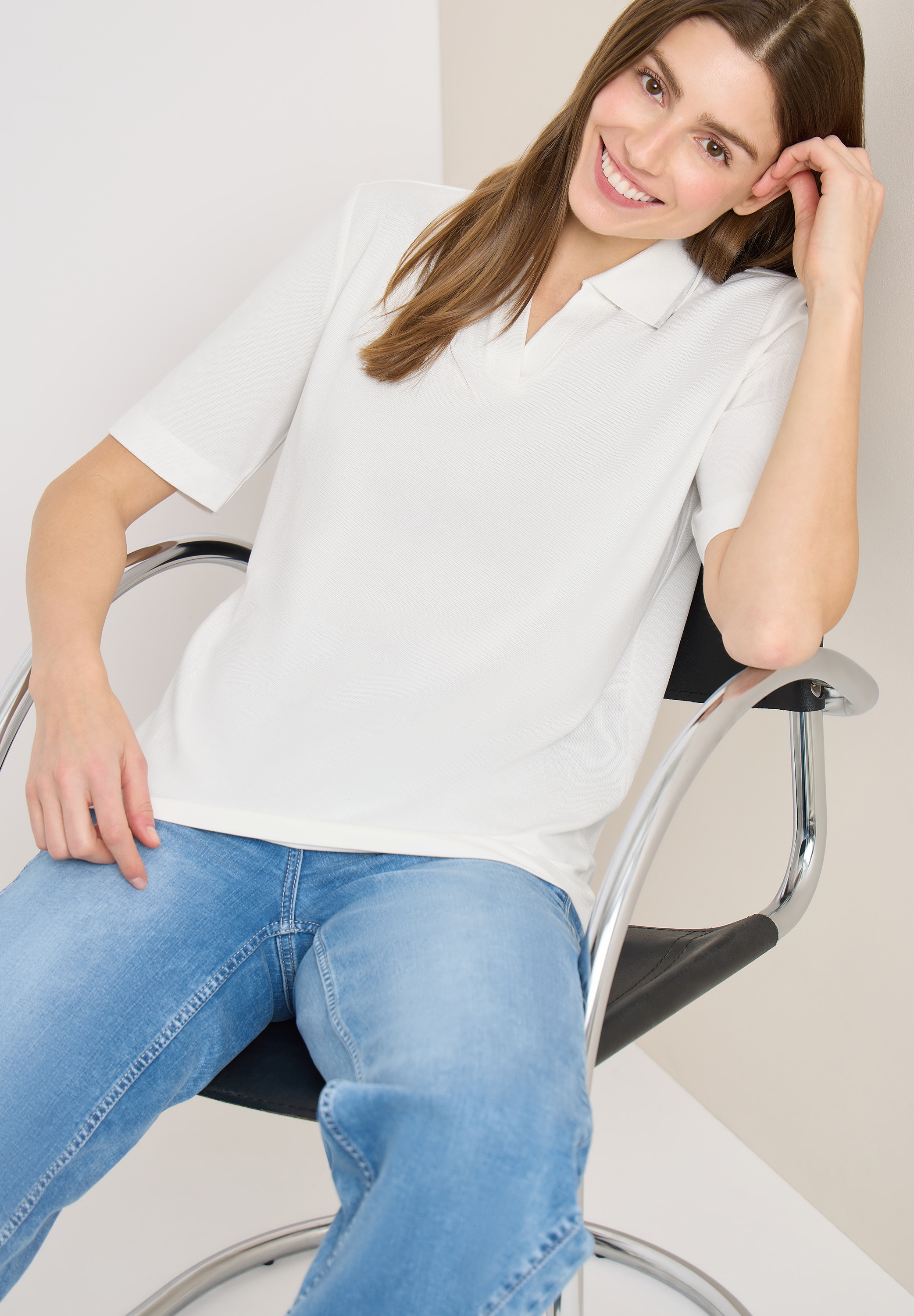 Cecil Poloshirt mit Kontrast-Streifen und V-Ausschnitt günstig online kaufen