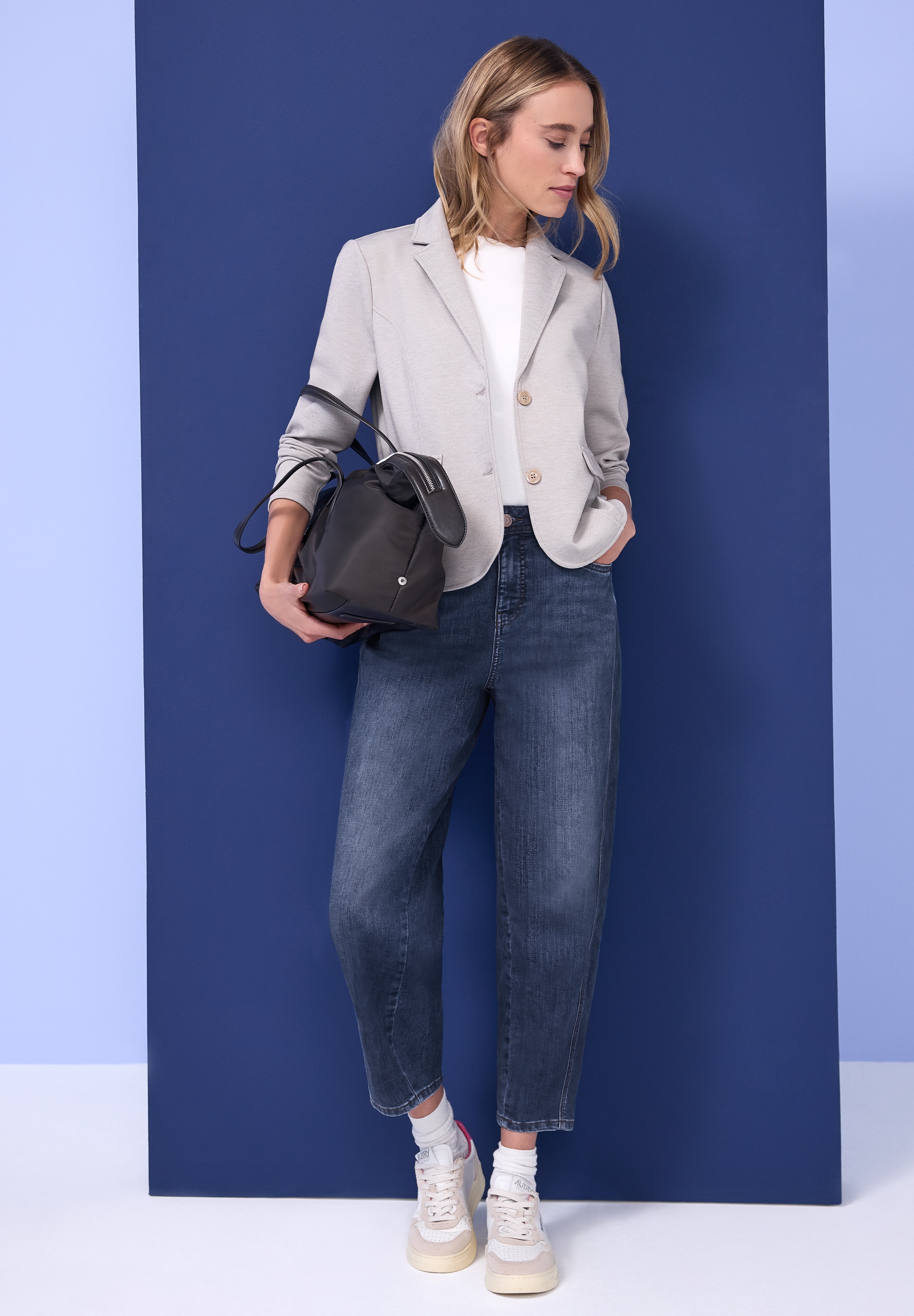 STREET ONE Tapered-fit-Jeans »Style Karlie« Barrel Leg, mit Stretch