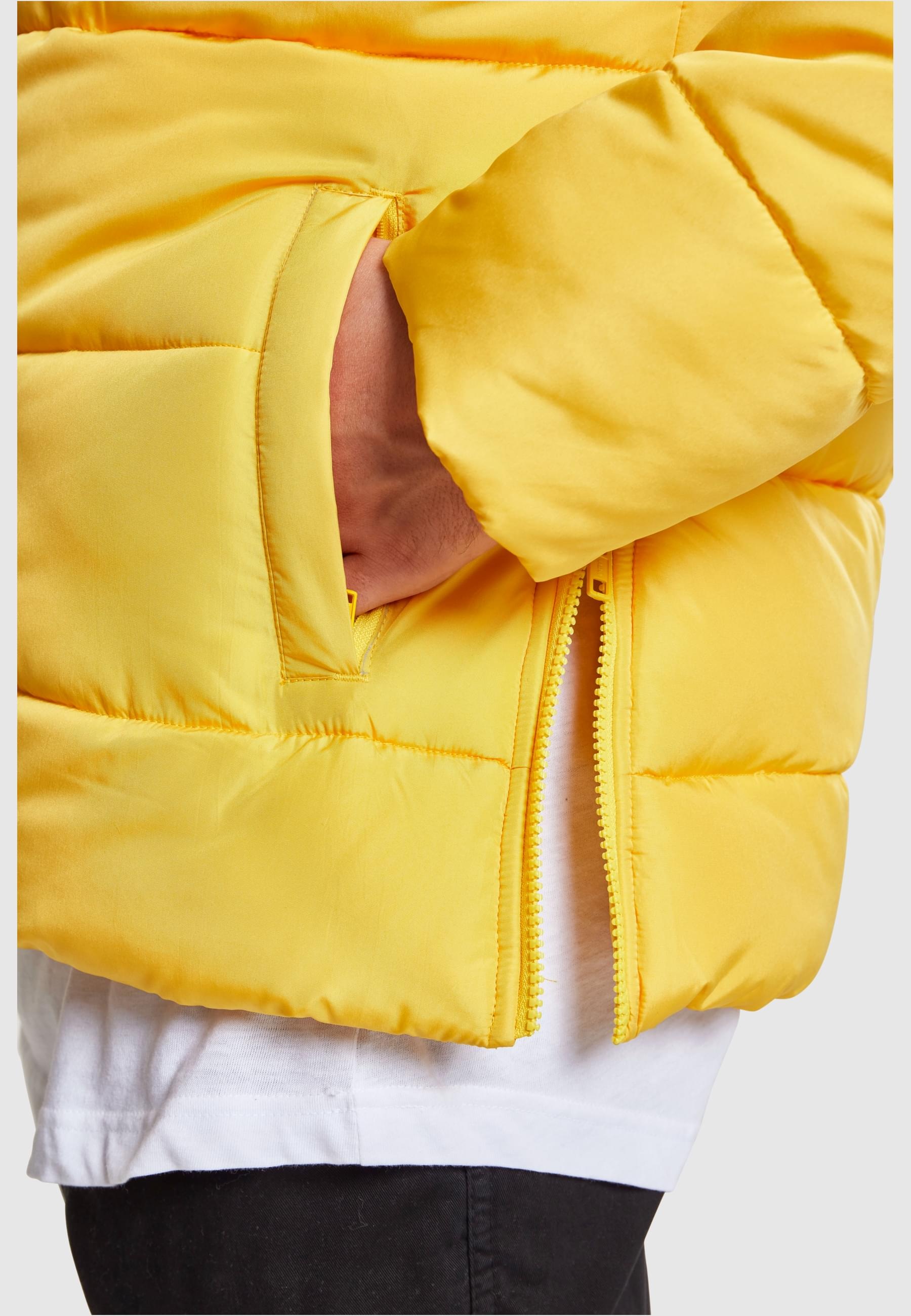 URBAN CLASSICS Winterjacke »Urban Classics Herren Pull Over Puffer Jacket«, (1 St.), mit Kapuze