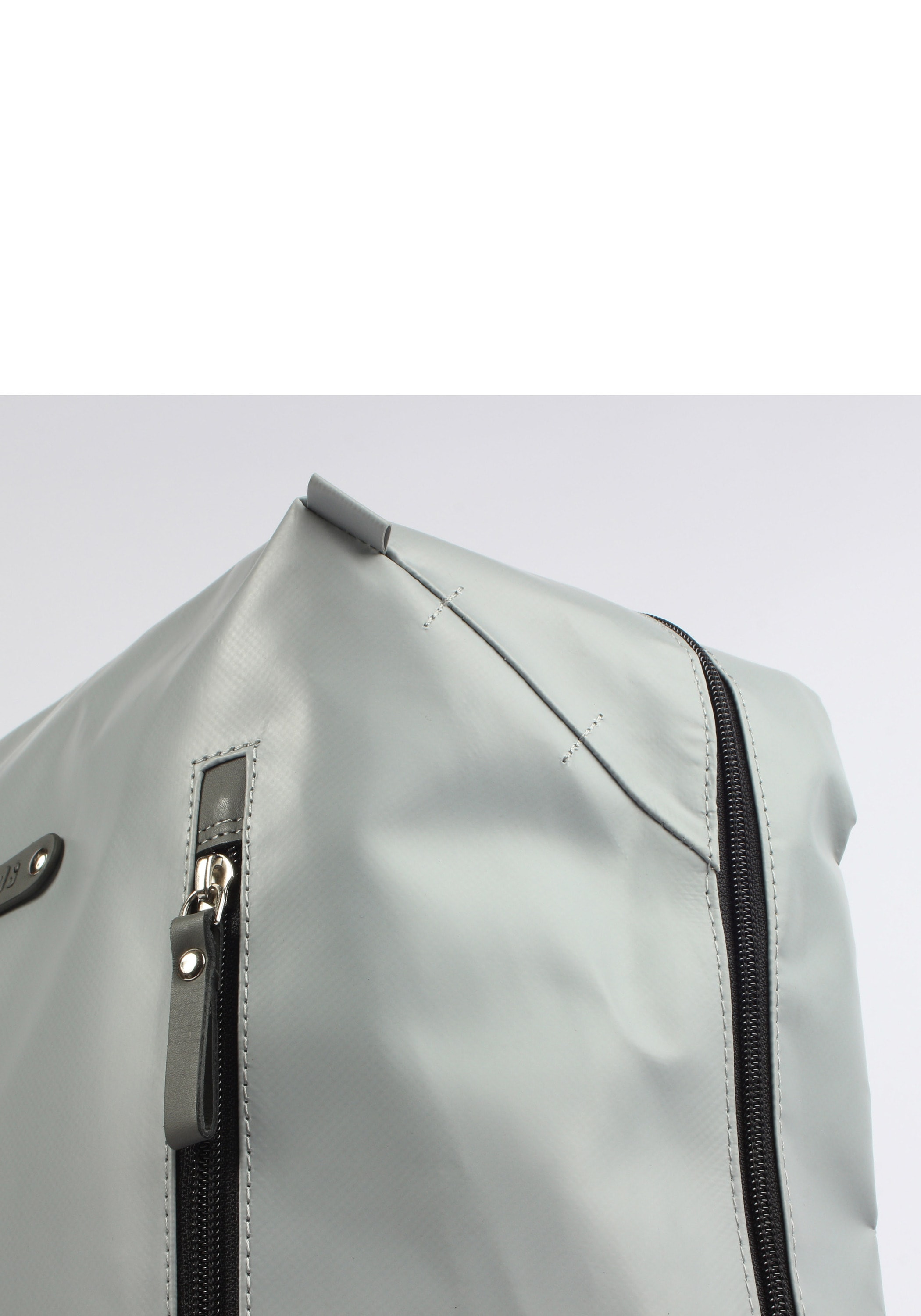 7clouds Laptoprucksack »Novis 7.1 B«, mit recyceltem PET