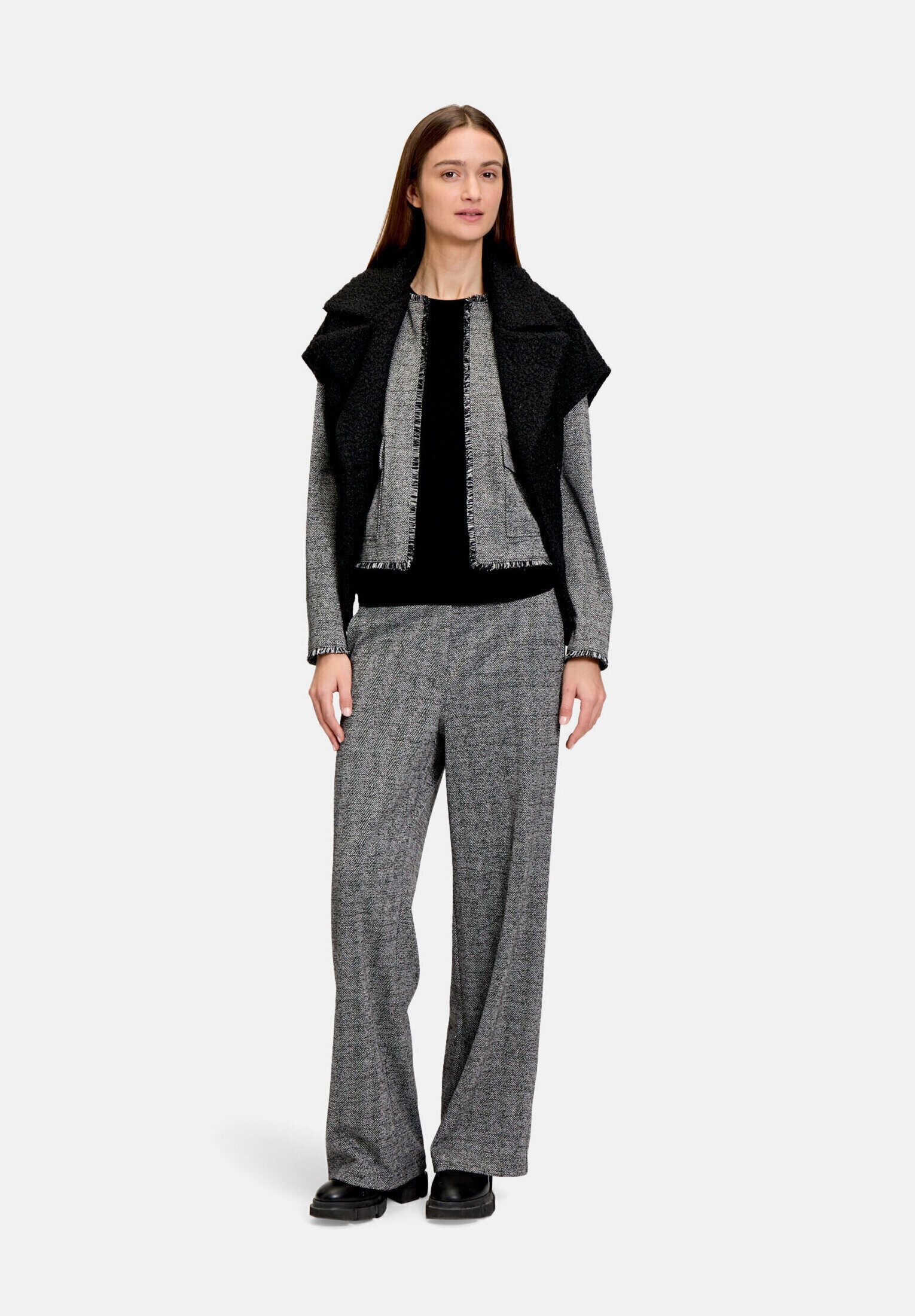 Betty&Co Jackenblazer "Damen mit Fransen"