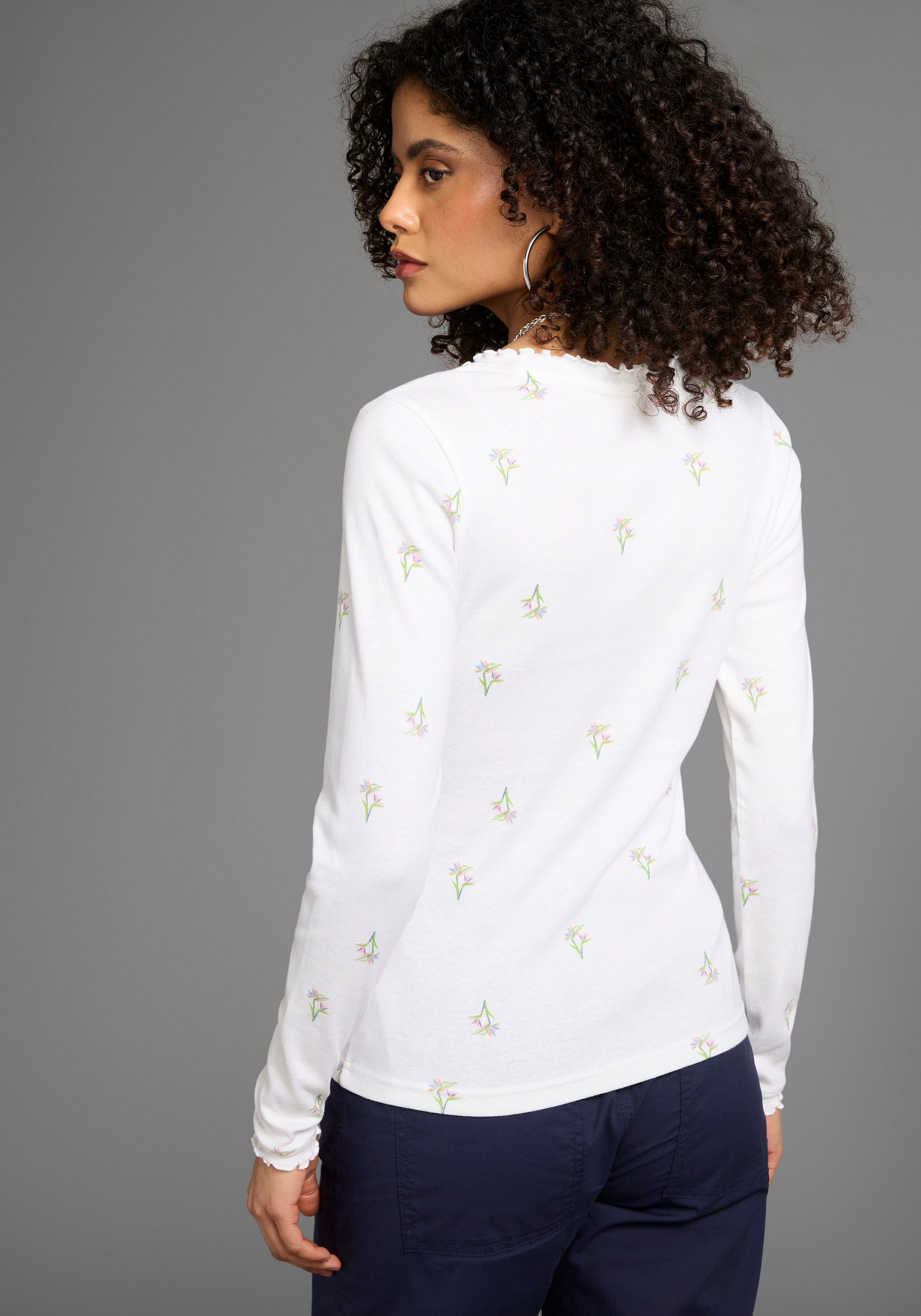 KangaROOS Langarmshirt, mit Blumendruck und Knopfleiste