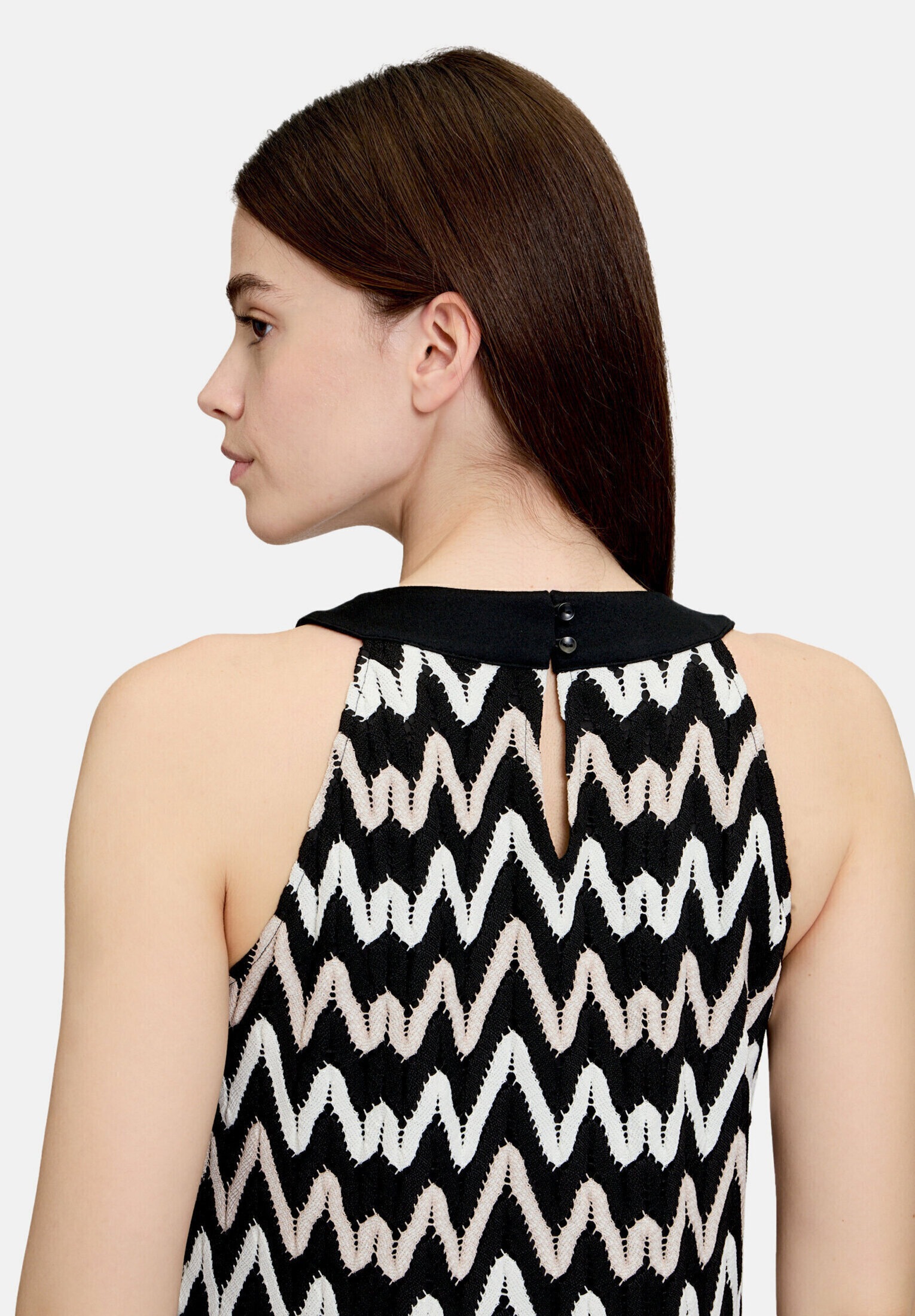 Betty&Co Neckholderkleid »Damen ohne Arm« Ohne Tasche Nahtführung