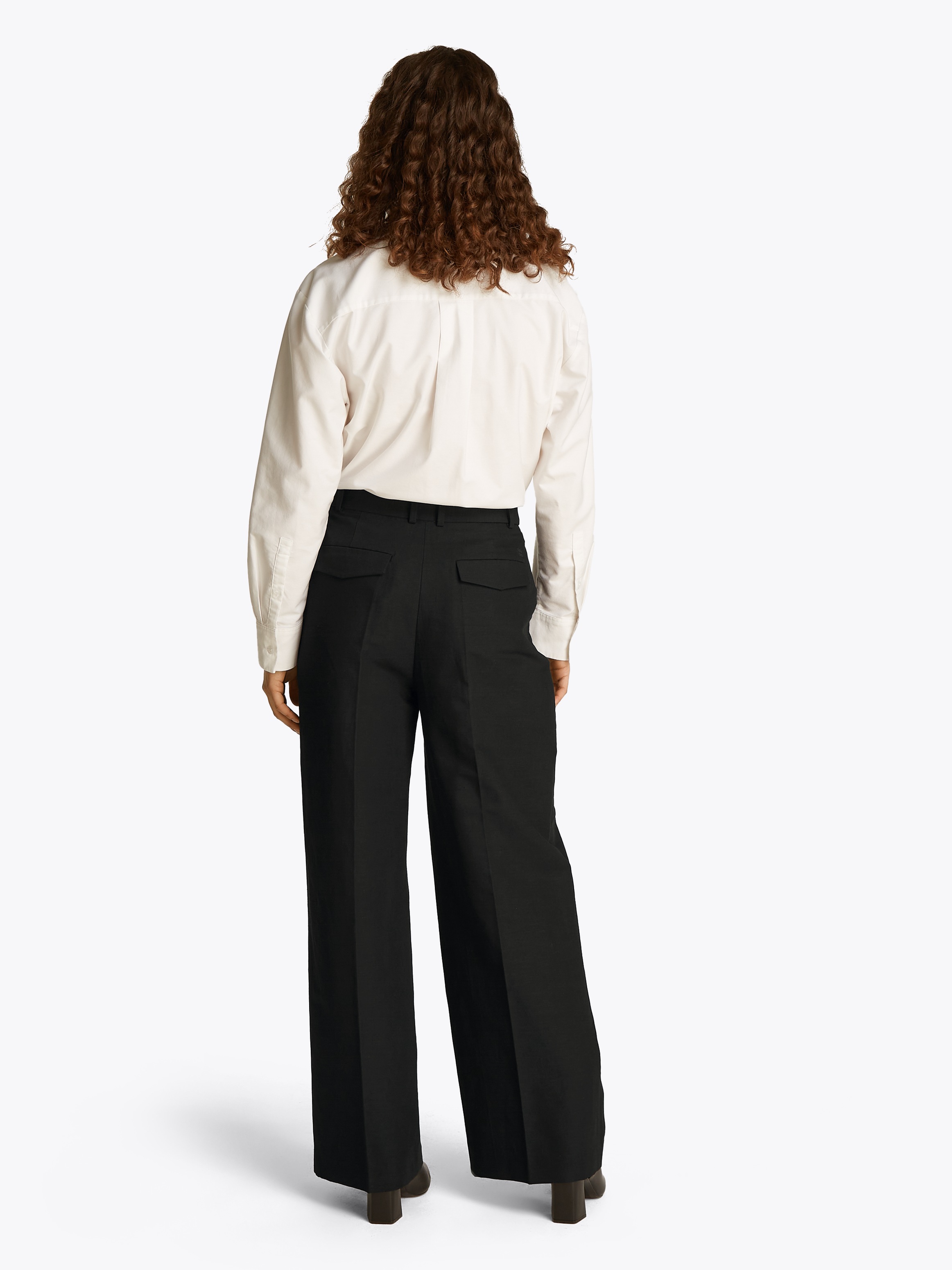 Tommy Hilfiger Webhose »LINEN MIX RLXD STRAIGHT PANTS«, mit Falten,kühlendes Premium Leinen