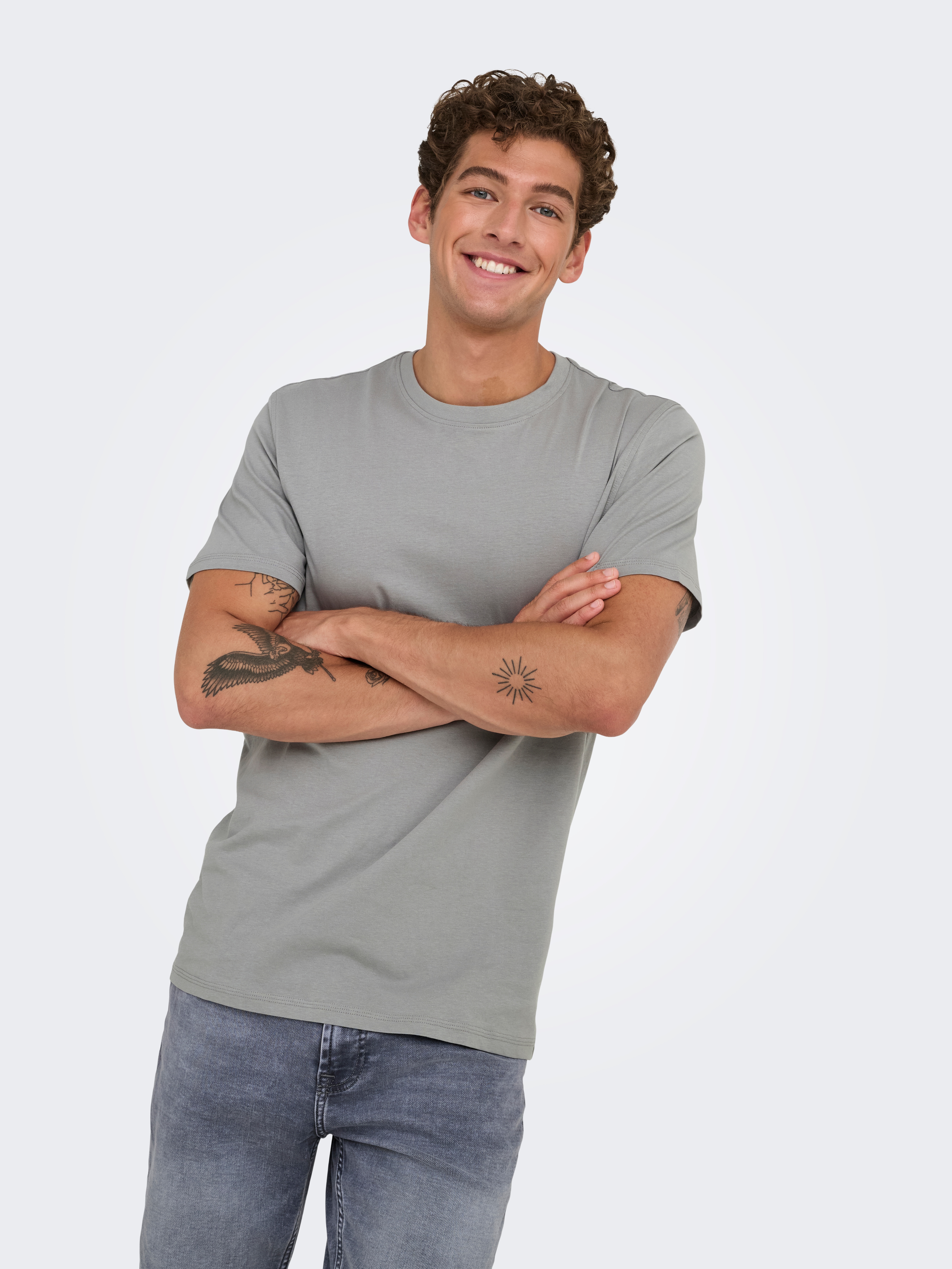 ONLY & SONS Rundhalsshirt "ONSMAX LIFE REG SS STITCH TEE" Baumwolle, normal geschnitten