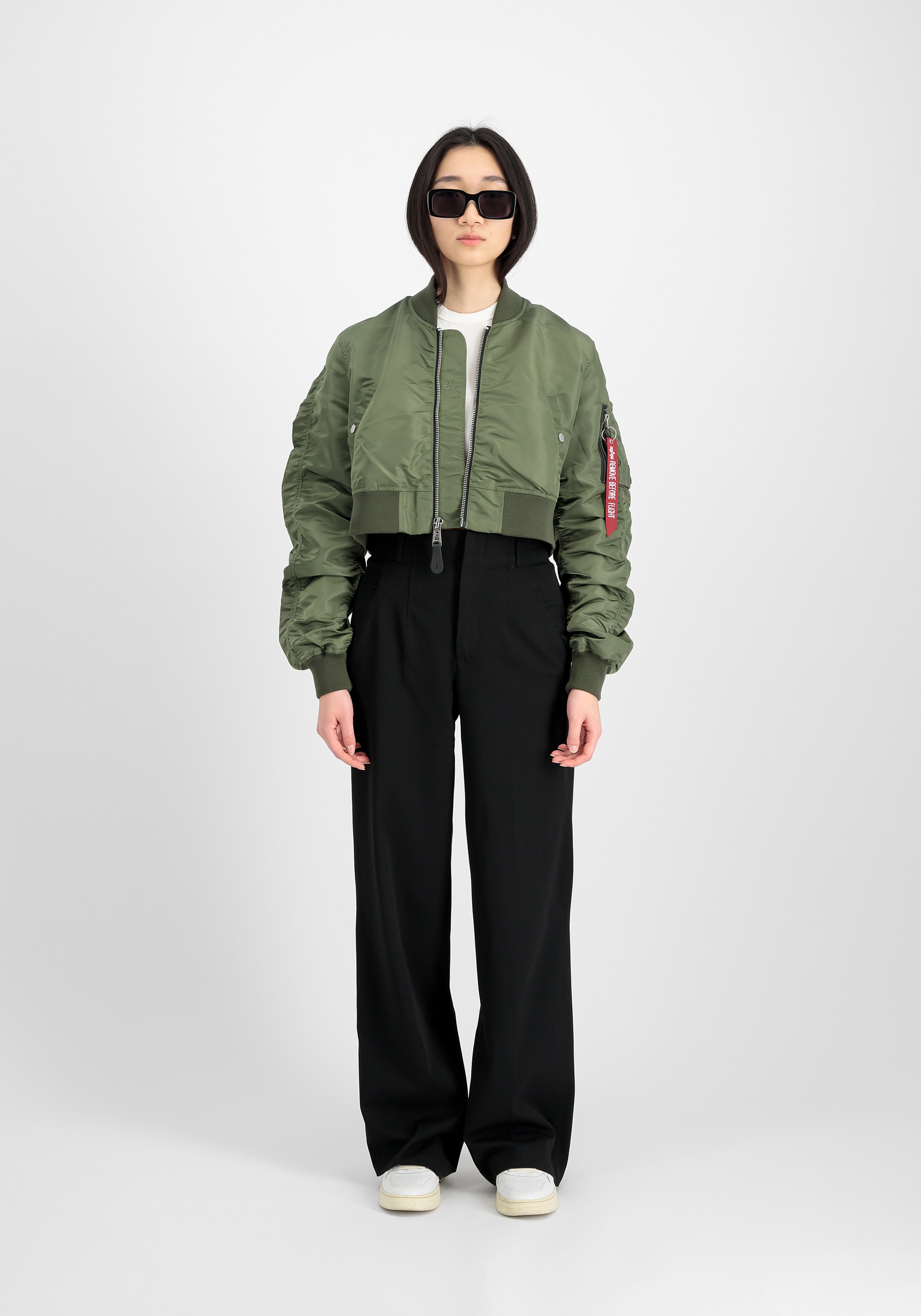 Alpha Industries Bomberjacke »ALPHA INDUSTRIES Women - Bomber Jackets MA-1 Boxy Wmn«