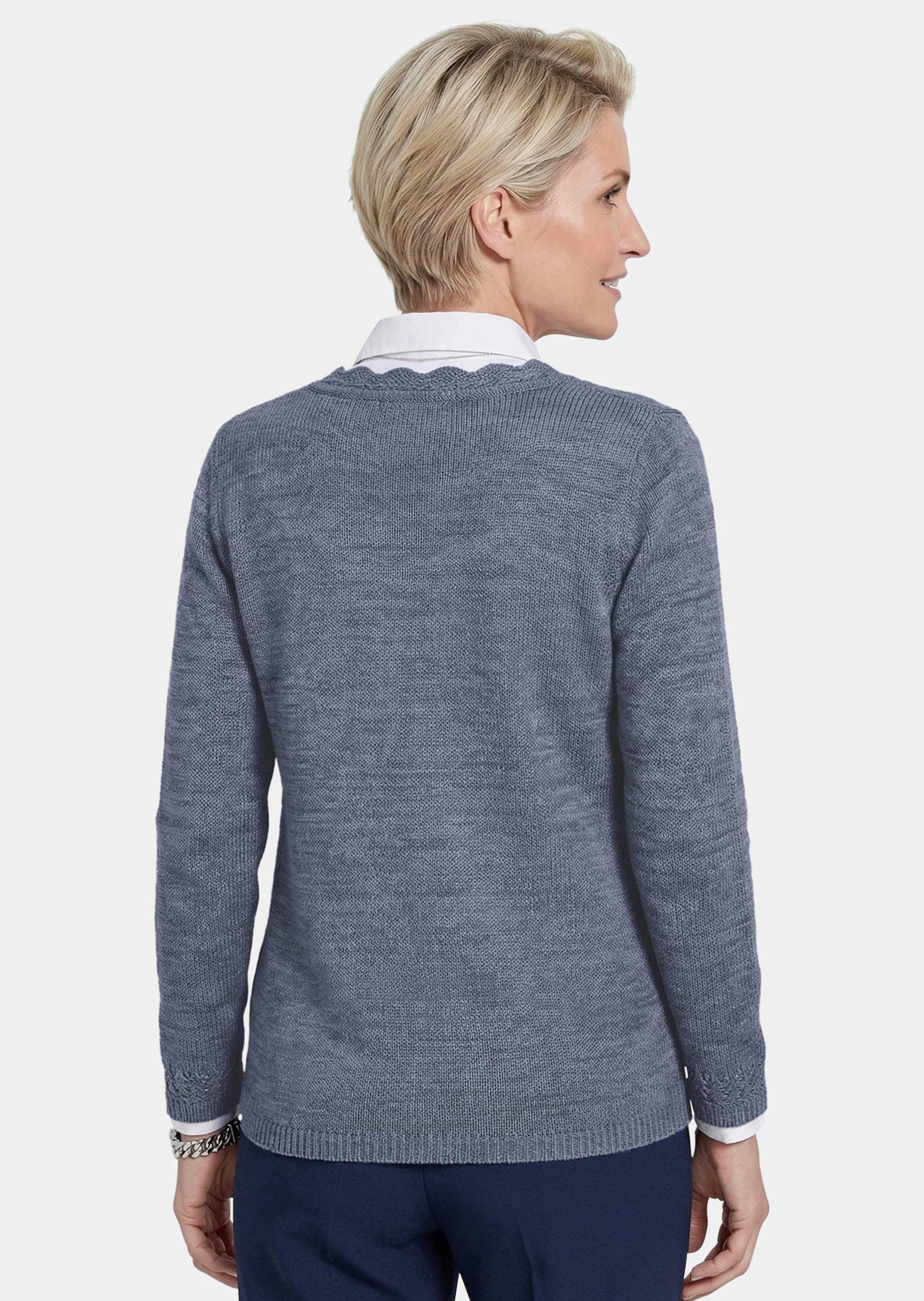 GOLDNER Strickjacke »Kurzgröße Strickcardigan mit Ajourmuster« transparente Ton in Ton Kugelknöpfe
